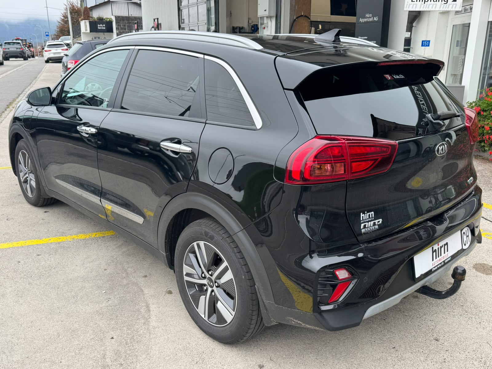KIA Niro 1.6 GDi Plug-in Hybrid-image-3