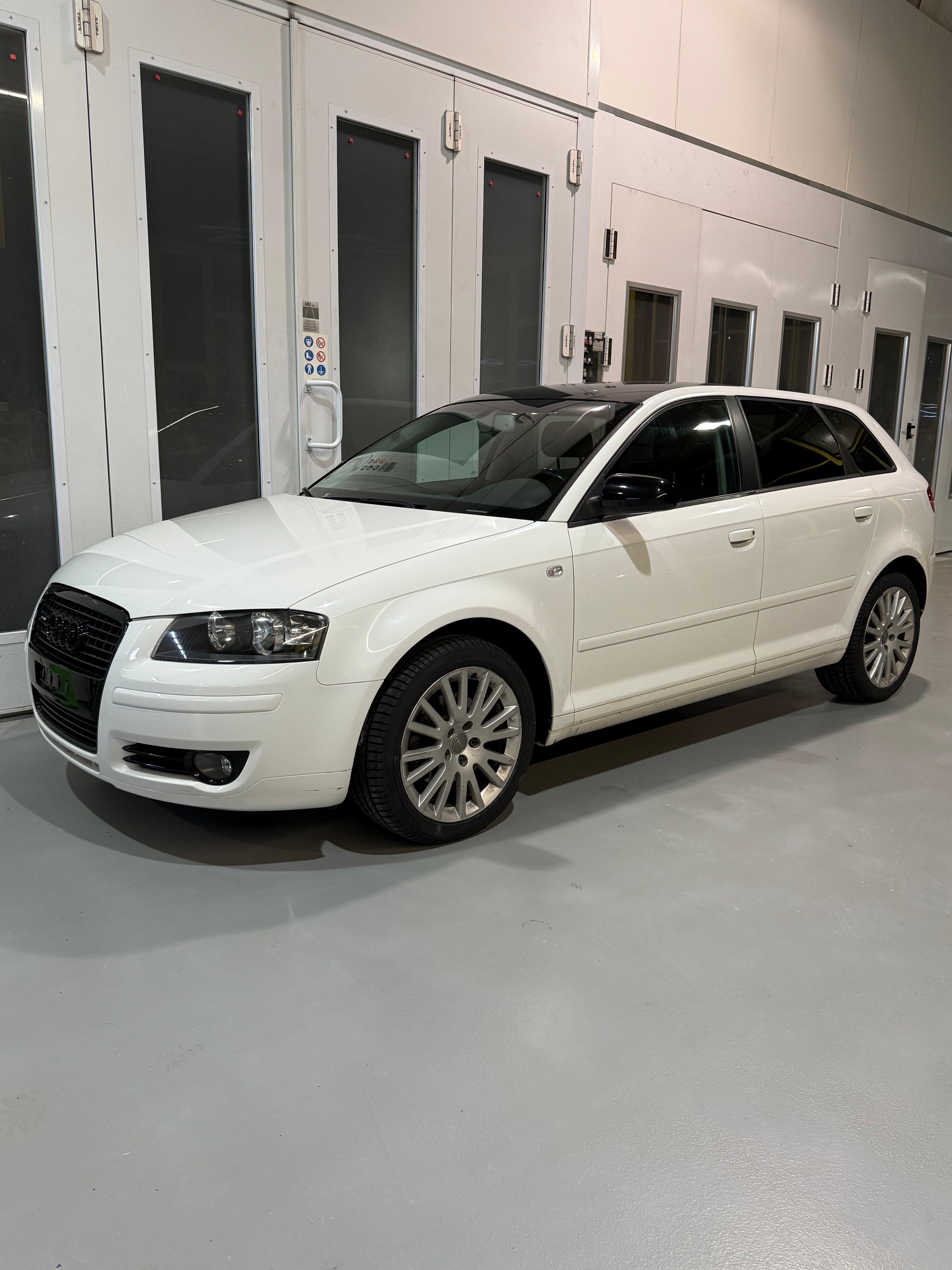 AUDI A3 2.0 TDI Ambition quattro-image-0