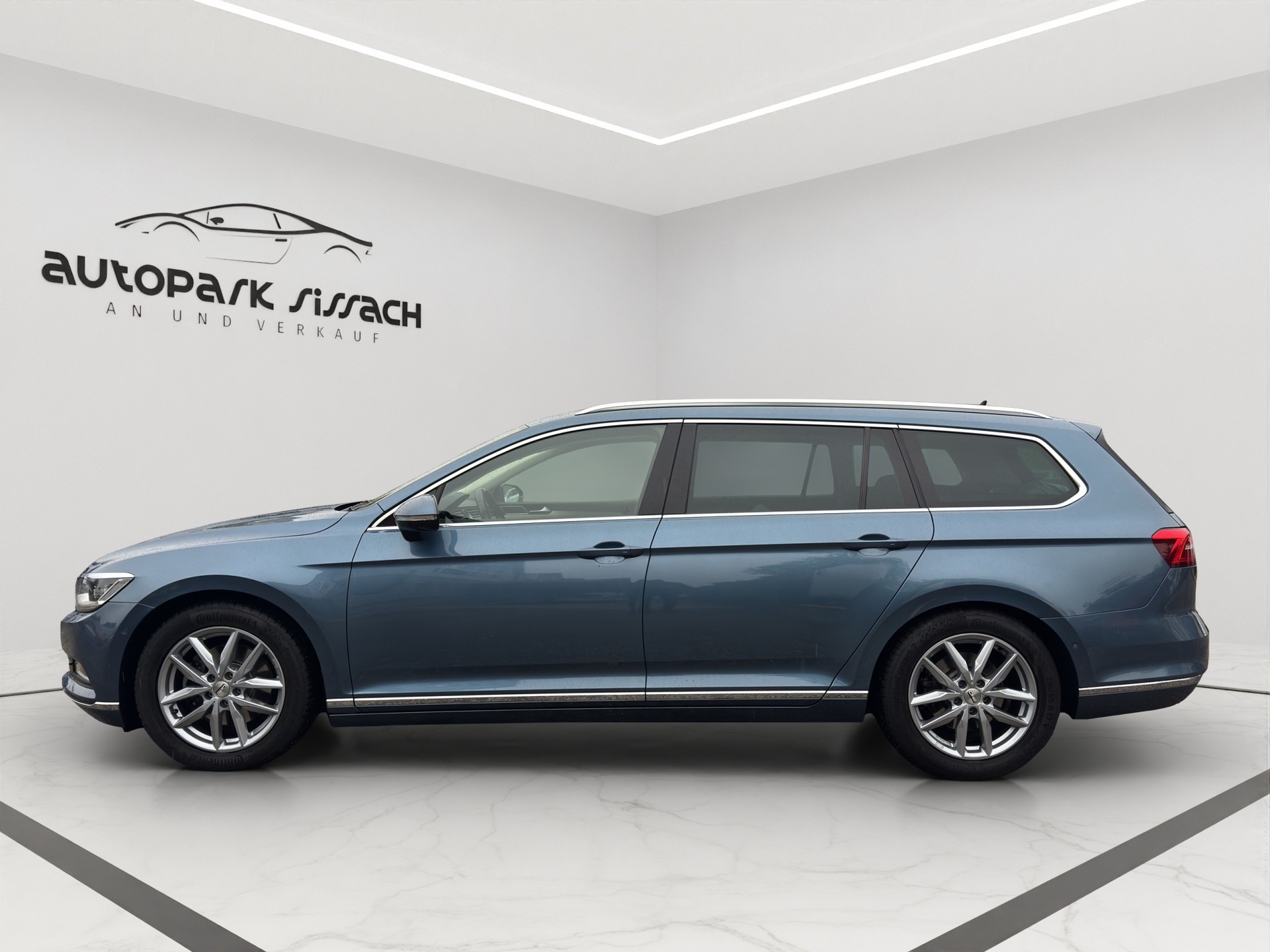 VW Passat Variant 2.0 TDI BMT Highline DSG-image-7