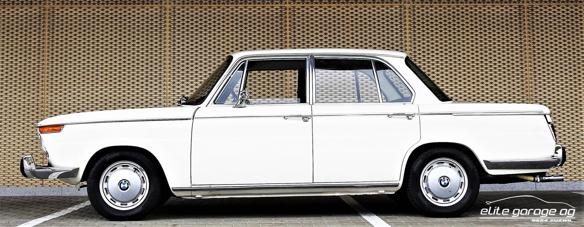 BMW 2000-image-2