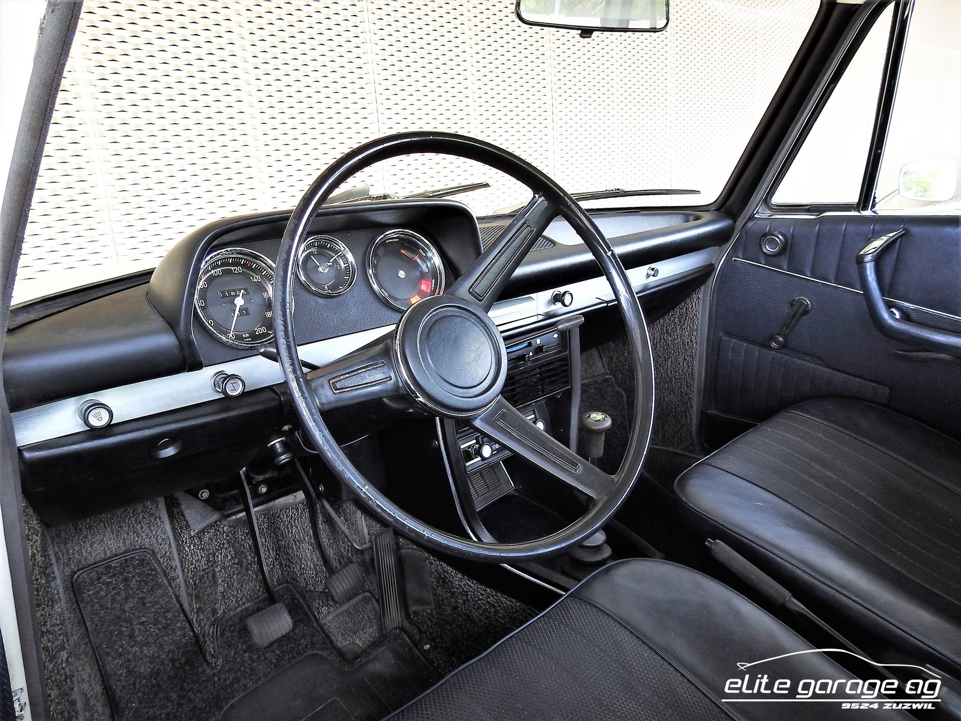 BMW 2000-image-8