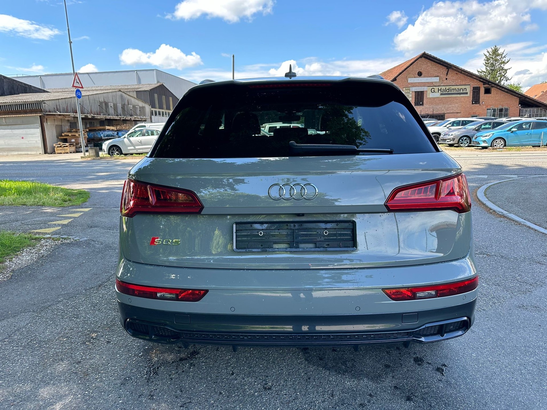 AUDI SQ5 3.0 TFSI quattro S-tronic-image-5