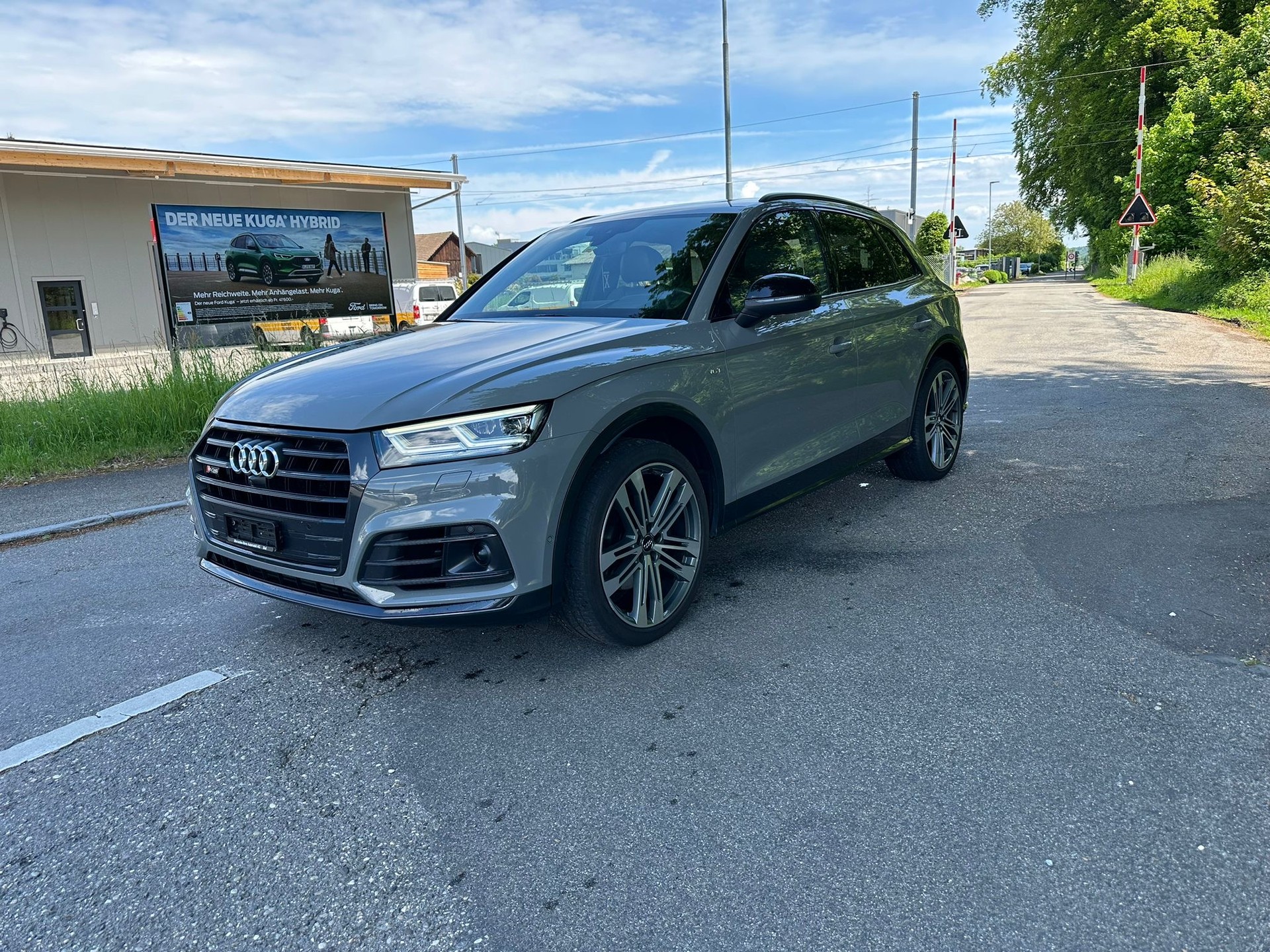 AUDI SQ5 3.0 TFSI quattro S-tronic-image-1