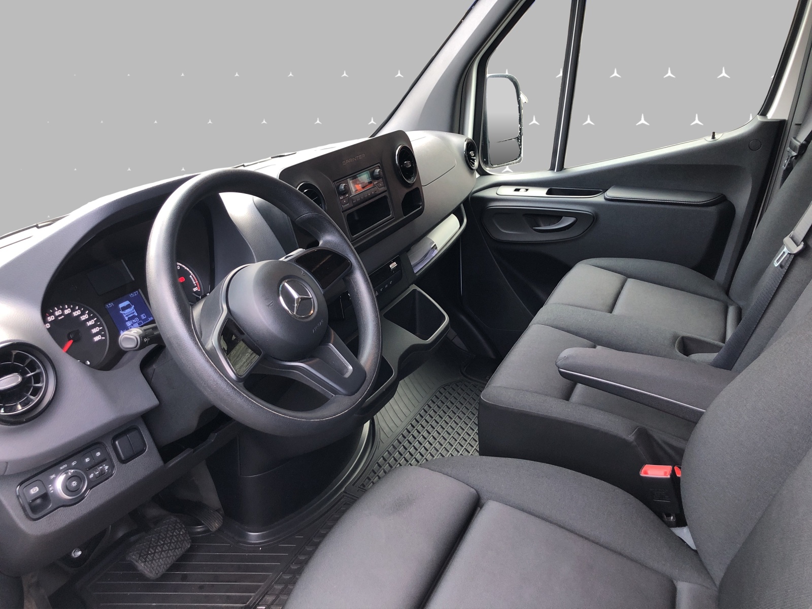 MERCEDES-BENZ eSprinter 312 47kWh Standard-image-9