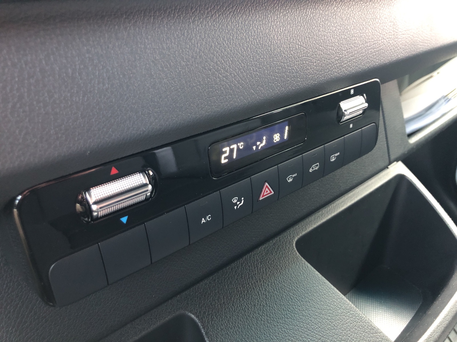 MERCEDES-BENZ eSprinter 312 47kWh Standard-image-13