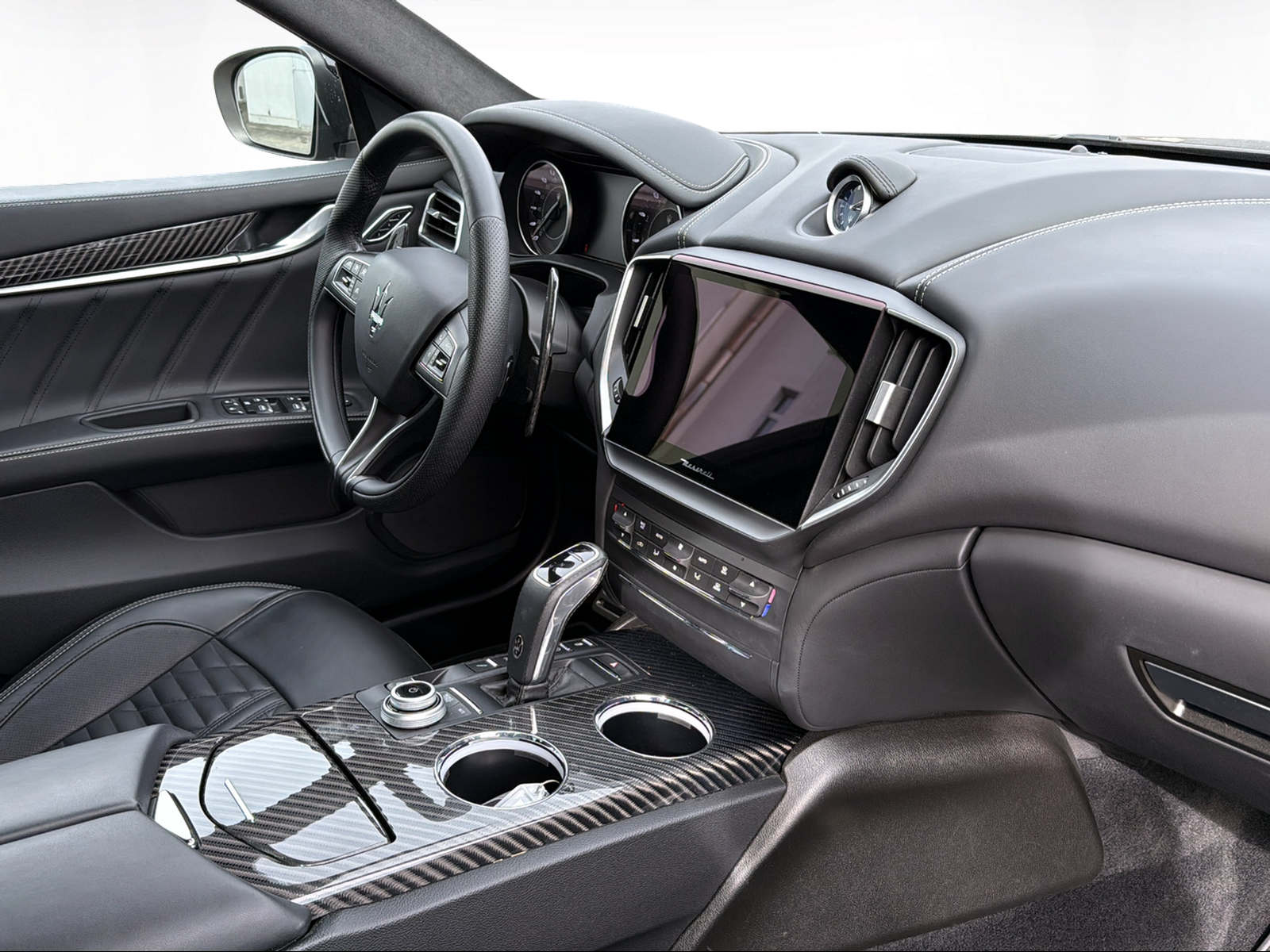 MASERATI Ghibli S Q4 3.0 Modena Automatica-image-8