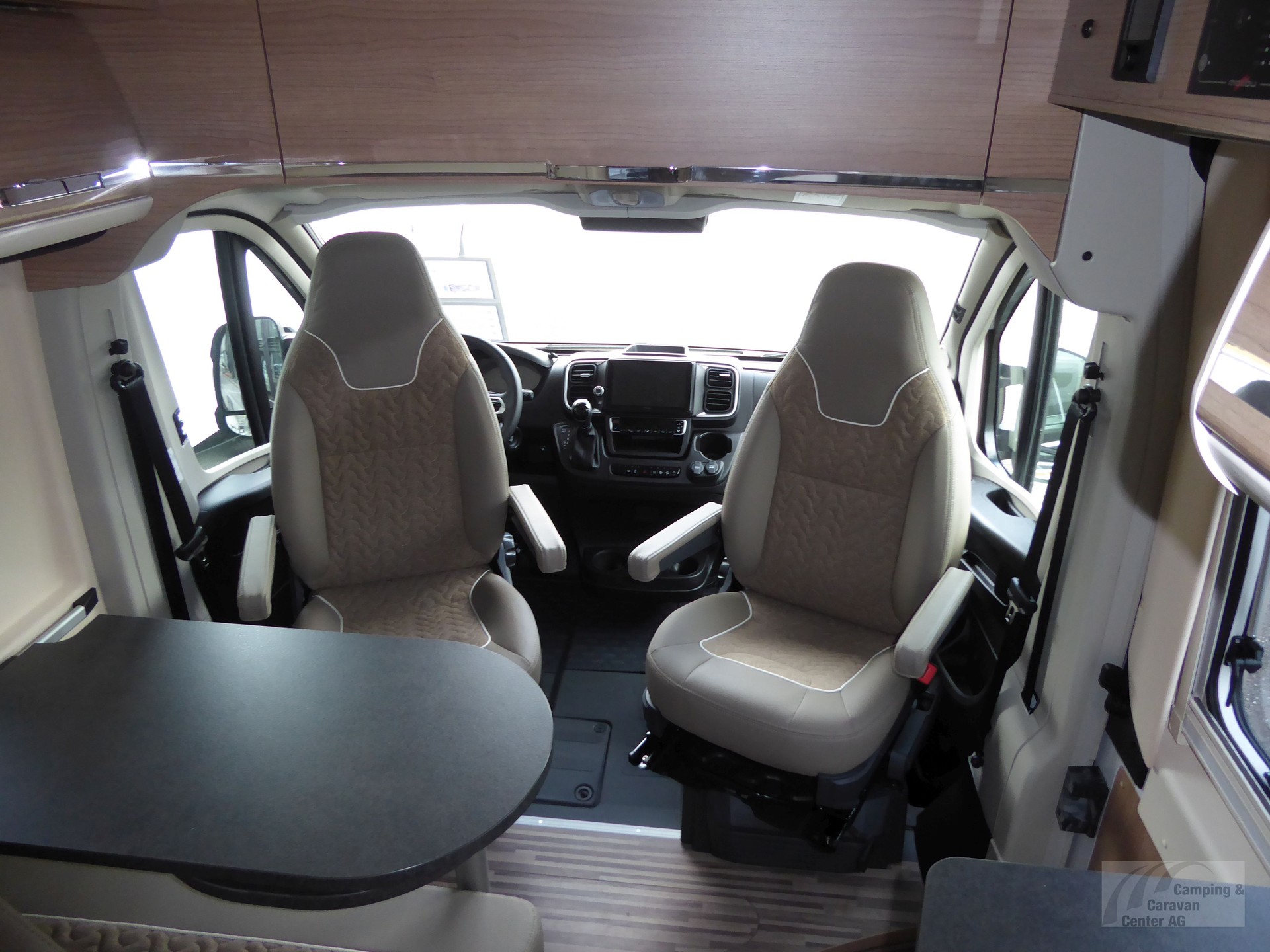 MALIBU Van compact 540 DB Family-for-4-image-8