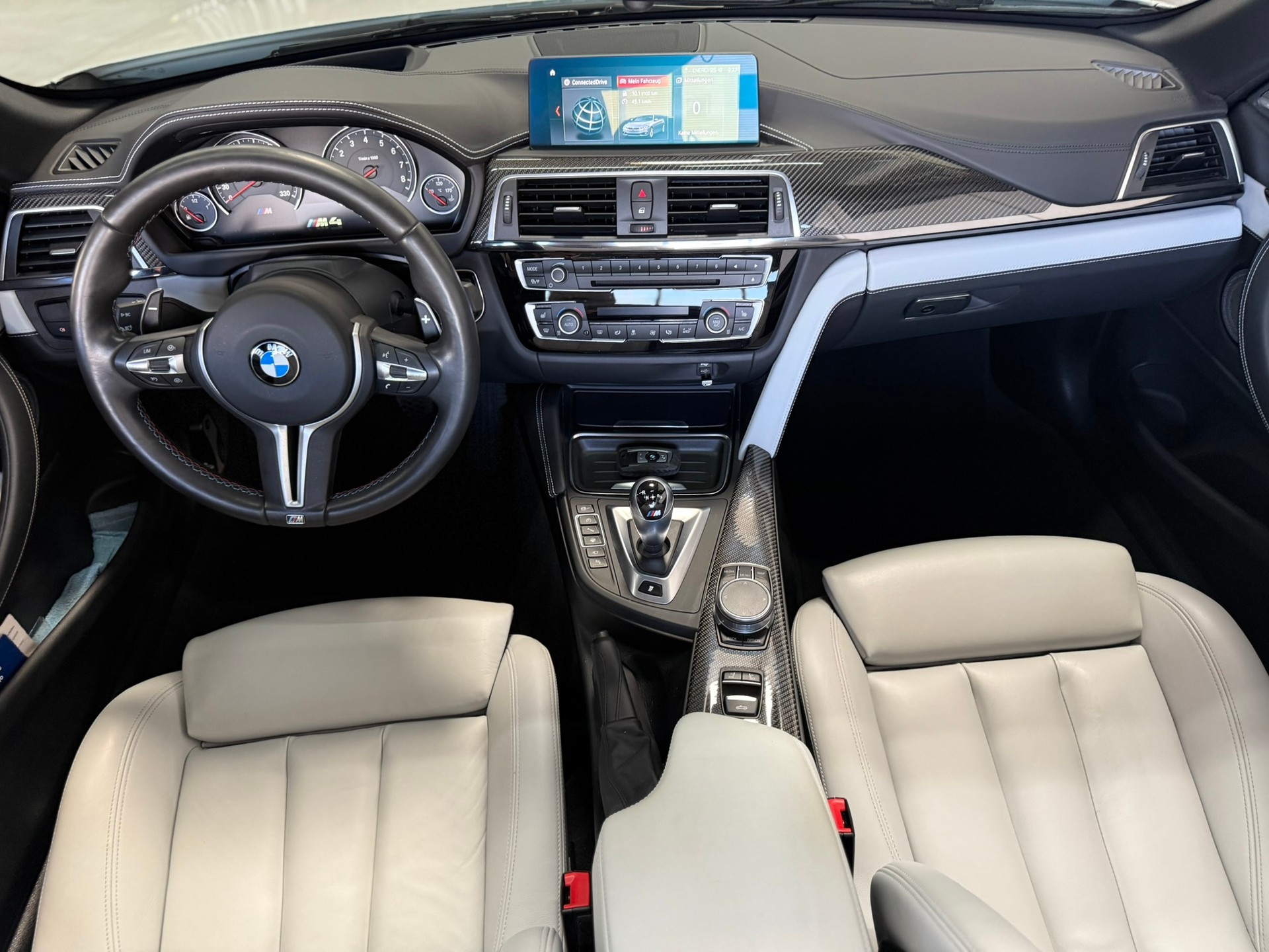 BMW M4 Cabriolet Competition DKG-image-9
