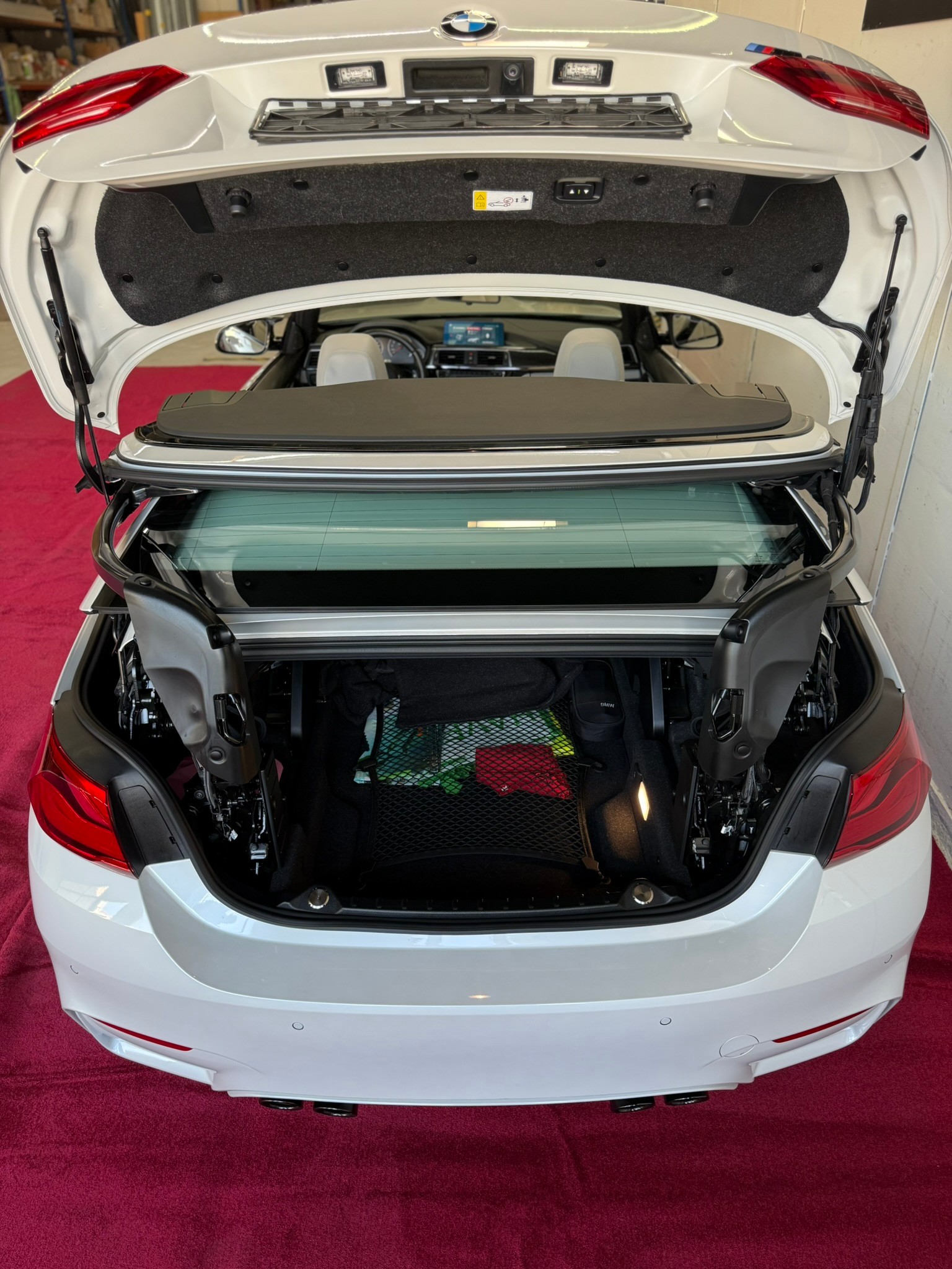 BMW M4 Cabriolet Competition DKG-image-8