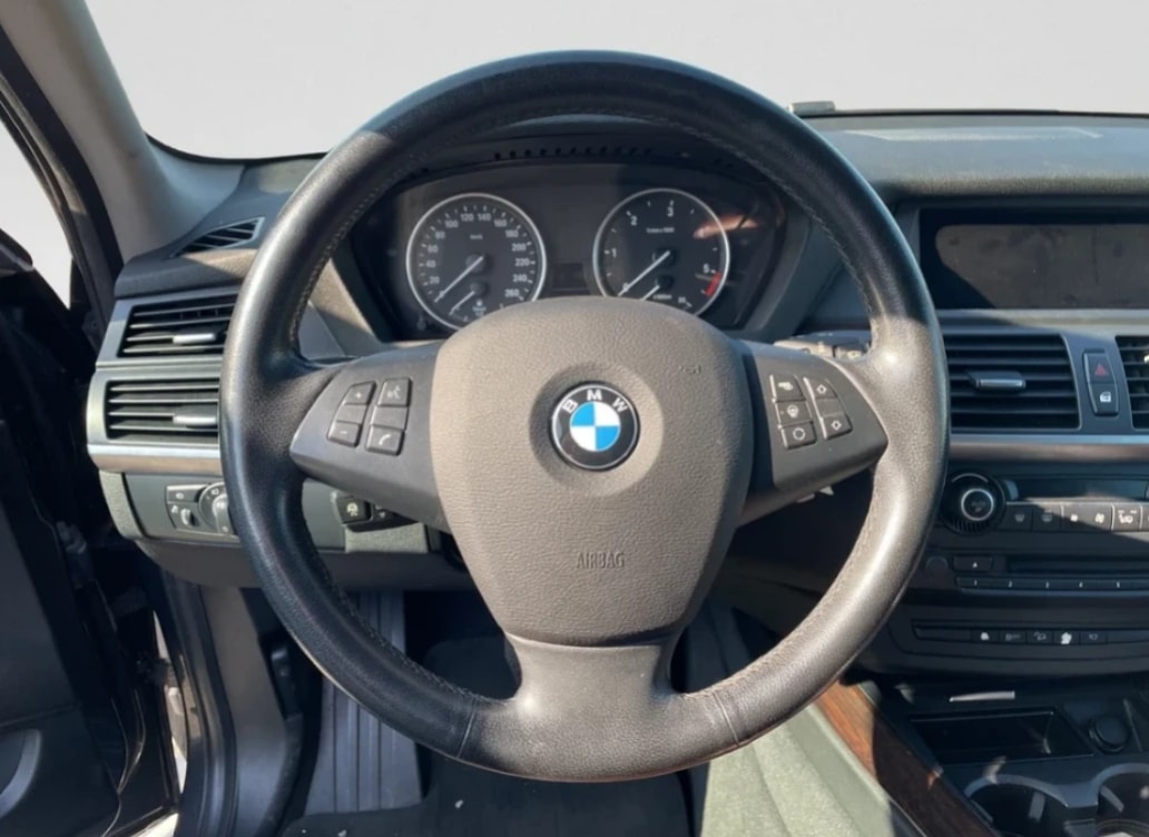BMW X5 xDrive 40d Steptronic-image-11