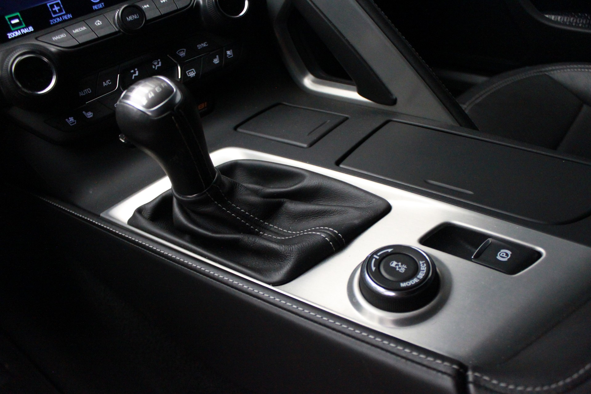 CHEVROLET Corvette Coupé Z06 HANDSCHALTUNG-image-11