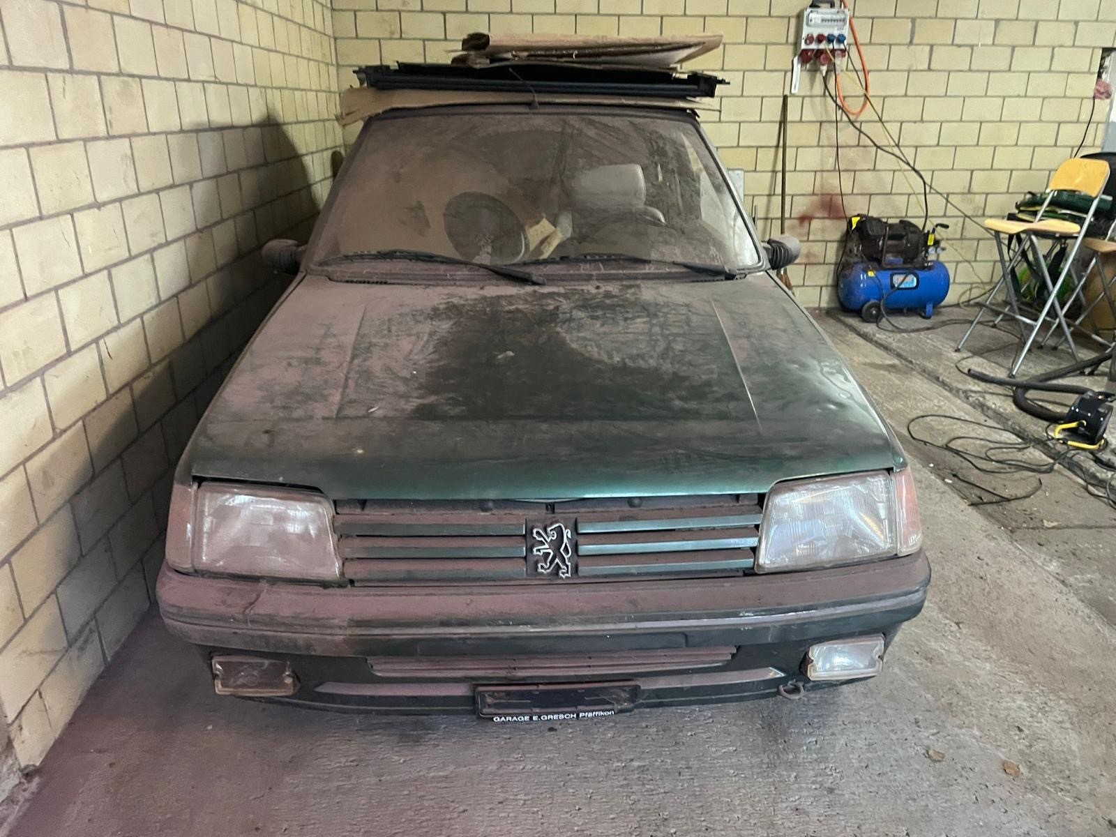 PEUGEOT 205 1.4 Roland Garros