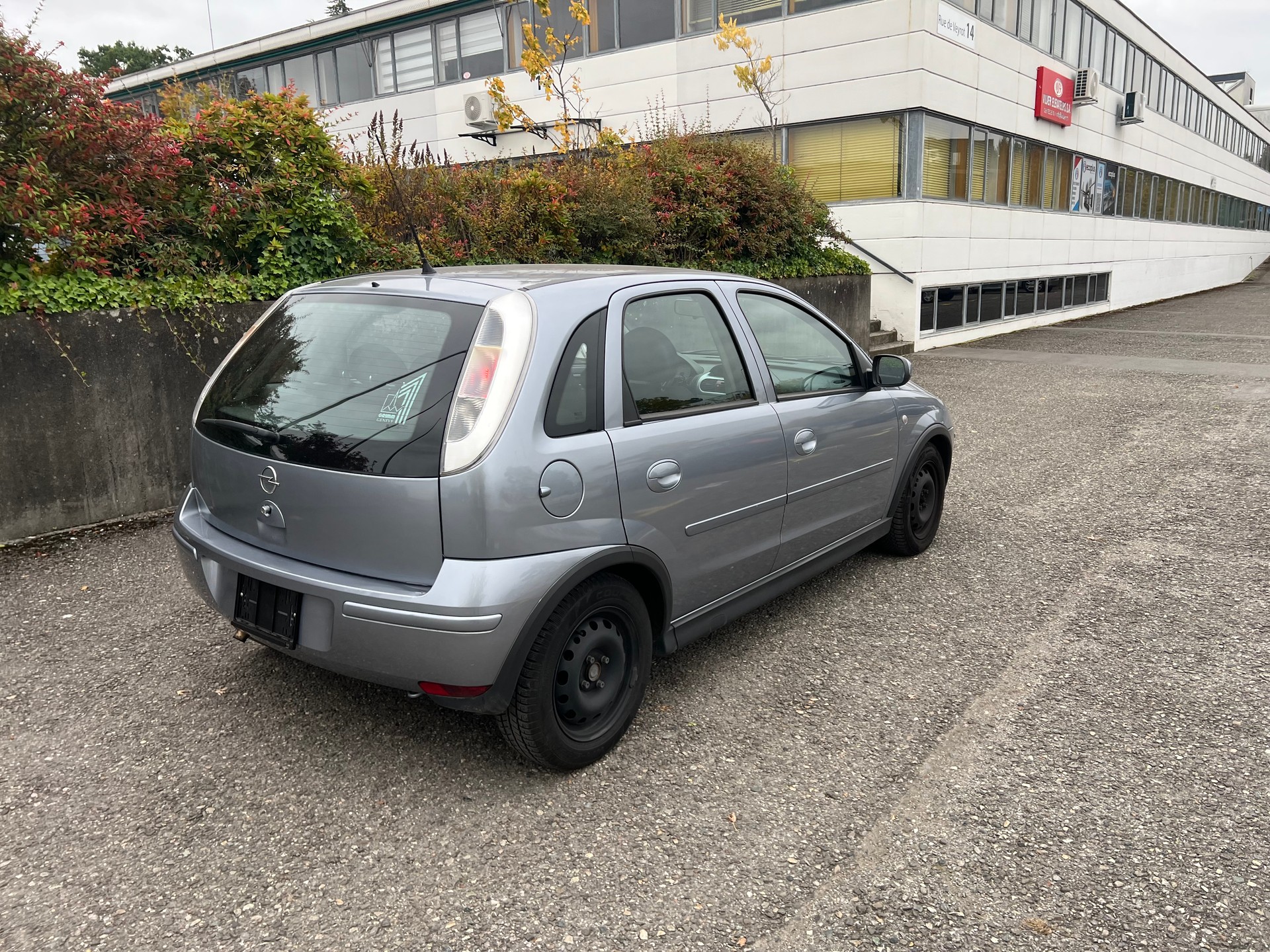 OPEL Corsa 1.2 TP Silverline-image-5