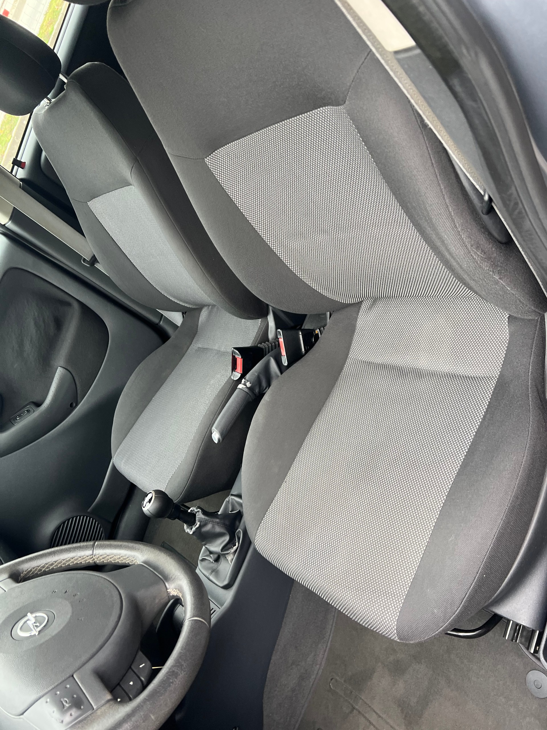 OPEL Corsa 1.2 TP Silverline-image-9