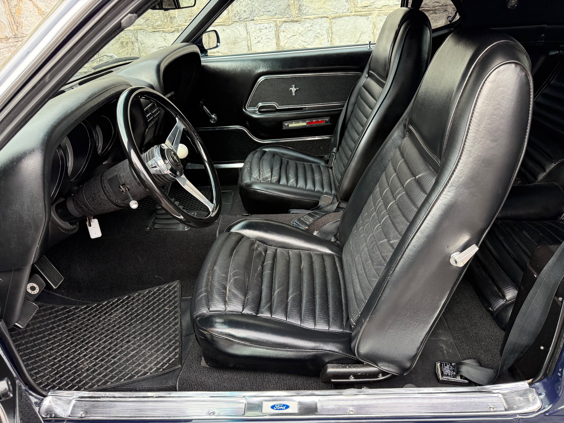 FORD Mustang Mach 1-image-6