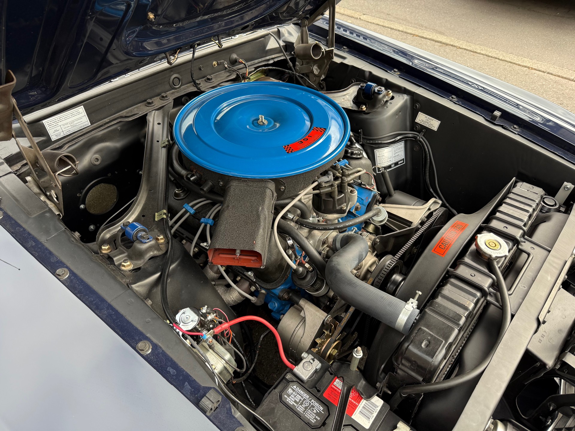 FORD Mustang Mach 1-image-9