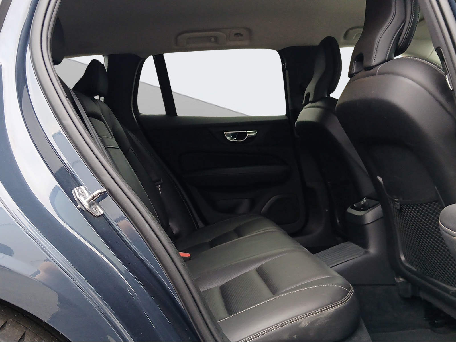 VOLVO V60 2.0 T8 TE Inscription eAWD-image-12