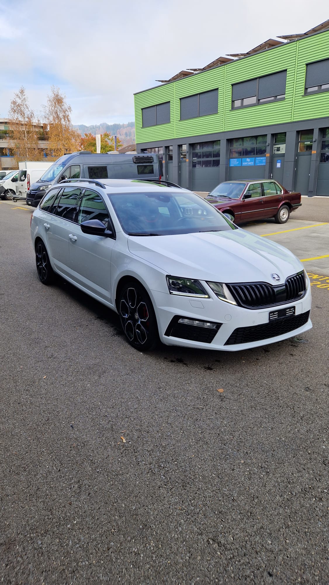 SKODA Octavia Combi 2.0 TSI RS 245 DSG-image-0