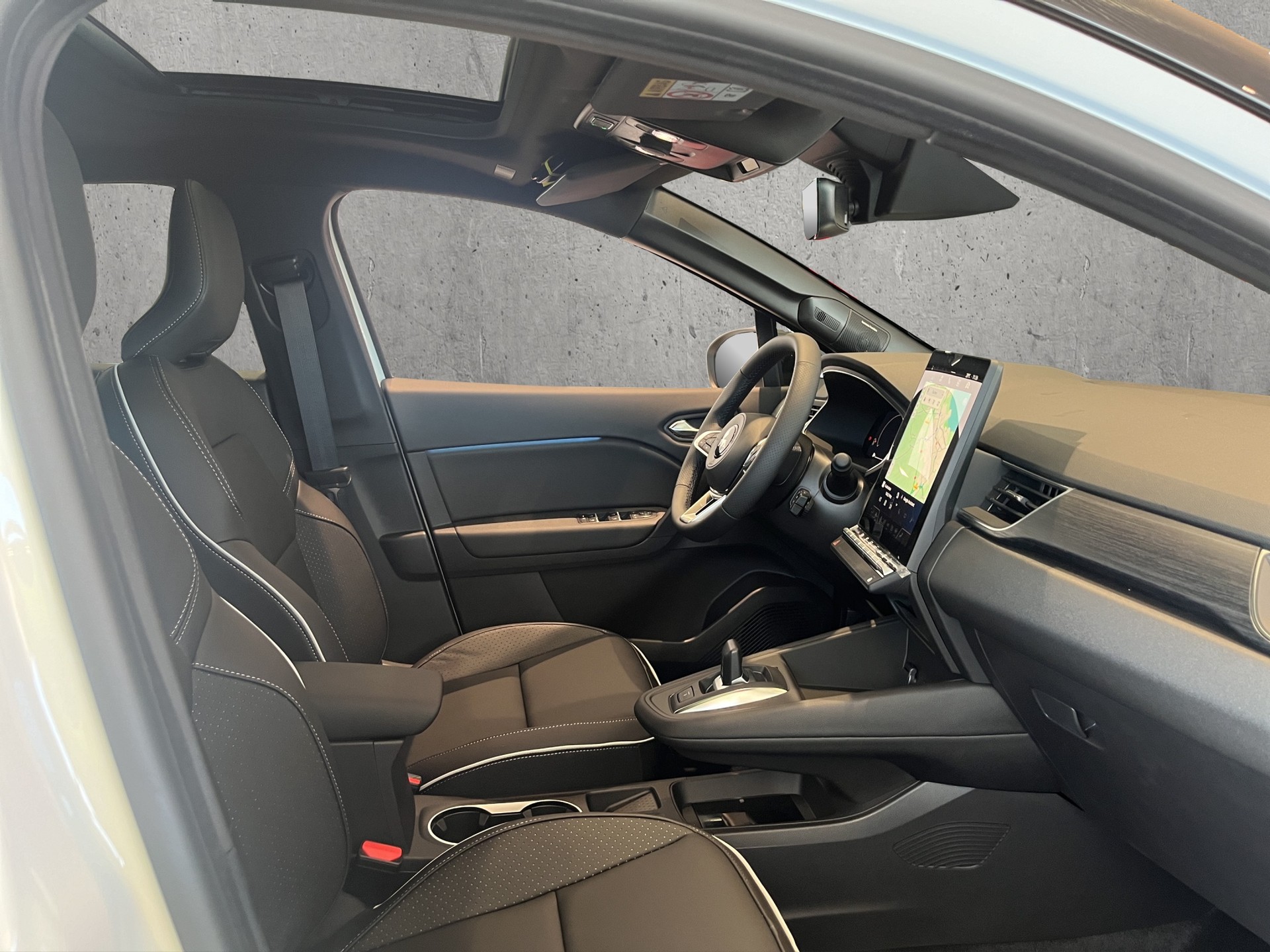 MITSUBISHI ASX 1.8 HEV Instyle-image-11
