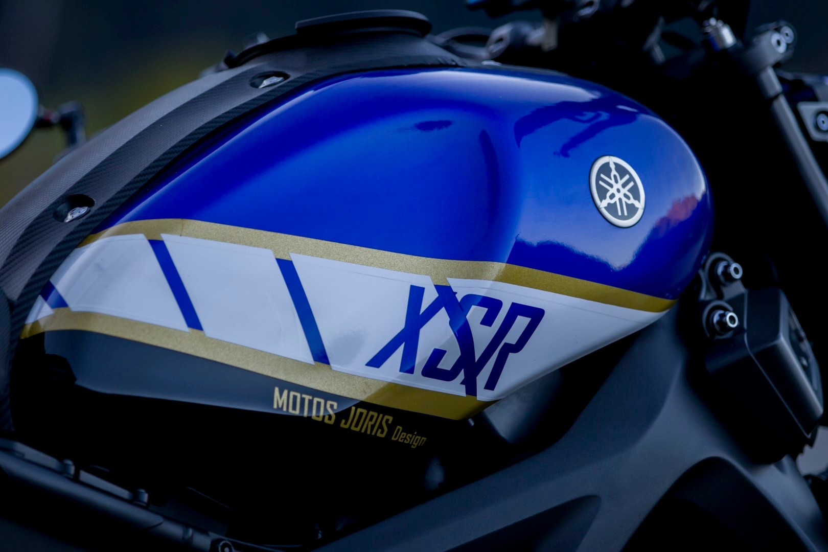 YAMAHA XSR 900-image-4