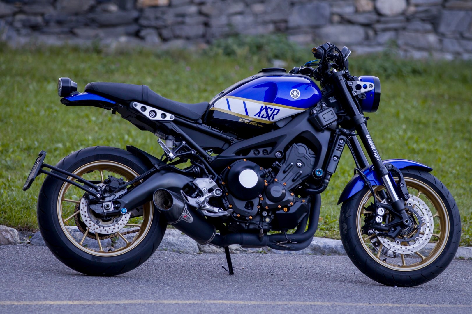 YAMAHA XSR 900-image-2