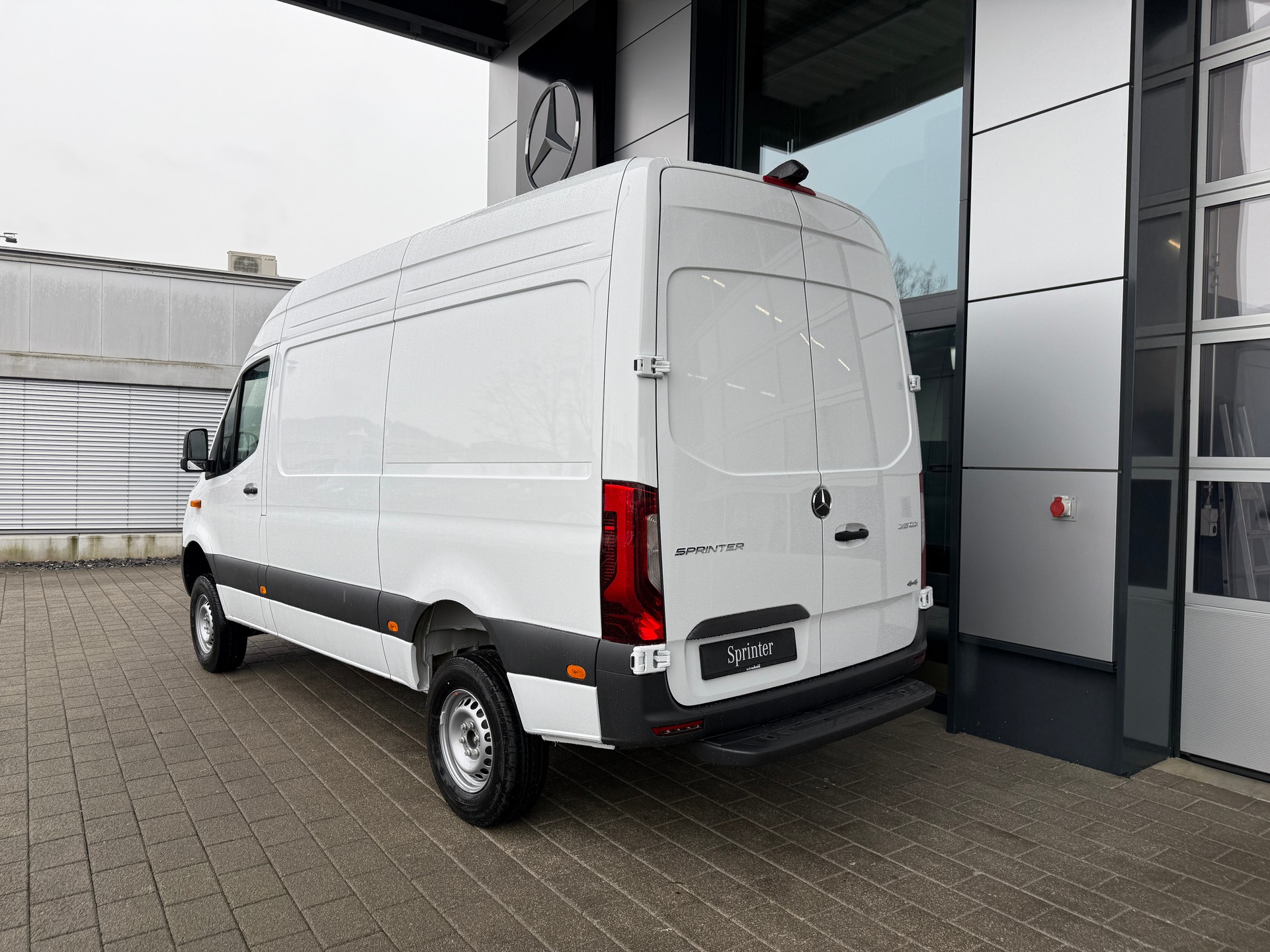 MERCEDES-BENZ Sprinter 319 CDI 4MATIC PRO KA 3665mm S-image-3