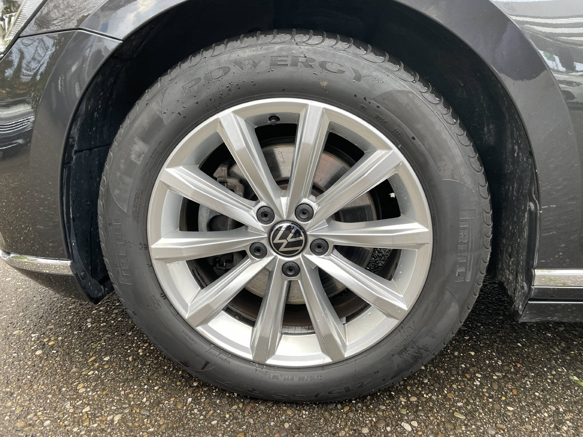 VW Passat Variant 2.0 TDI Elegance DSG 4m-image-23