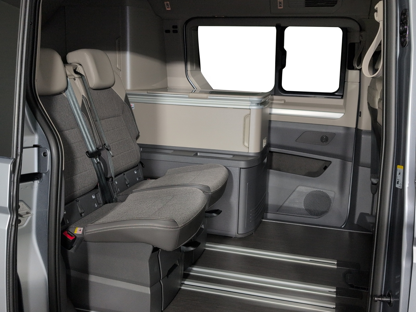 VW California eHybrid Ocean 4Motion-image-6