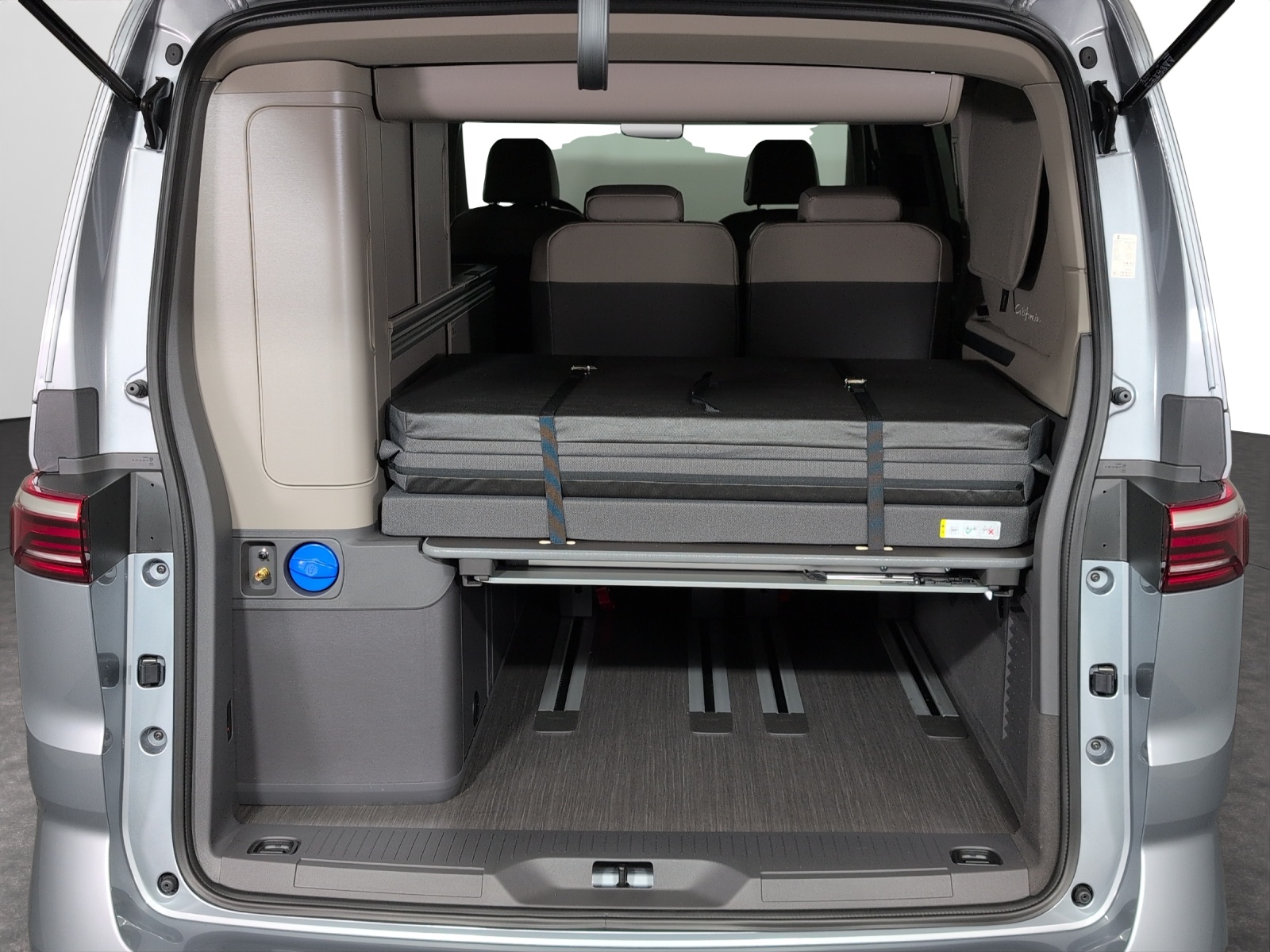 VW California eHybrid Ocean 4Motion-image-10