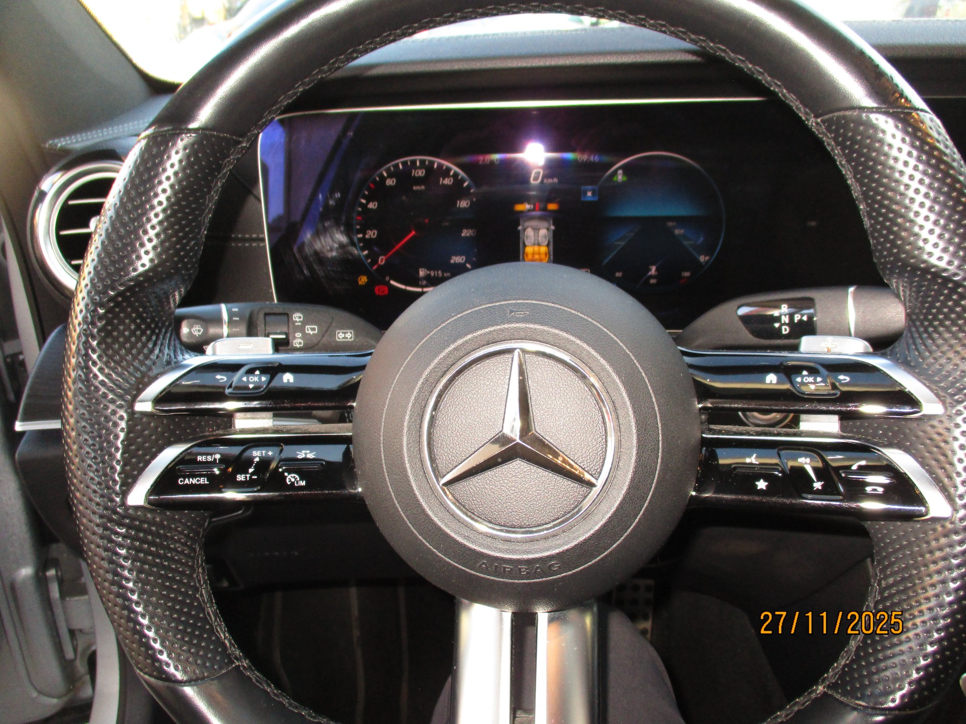 MERCEDES-BENZ E 220 d T 4Matic SWISS STAR BREAK 9G-Tronic PACK AMG-image-11