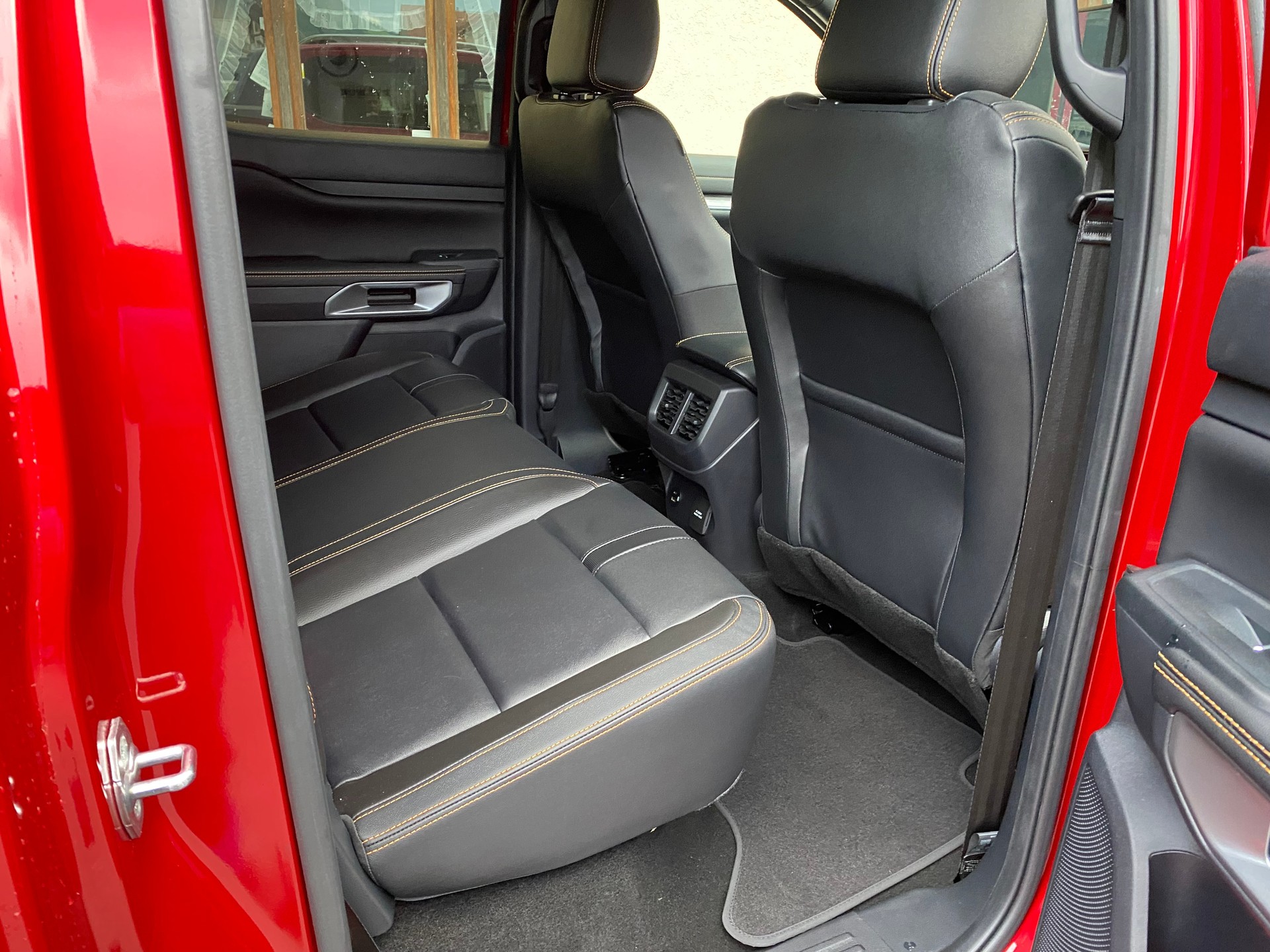 FORD Ranger Wildtrak 2.0 Eco Blue e-4WD Automat-image-8