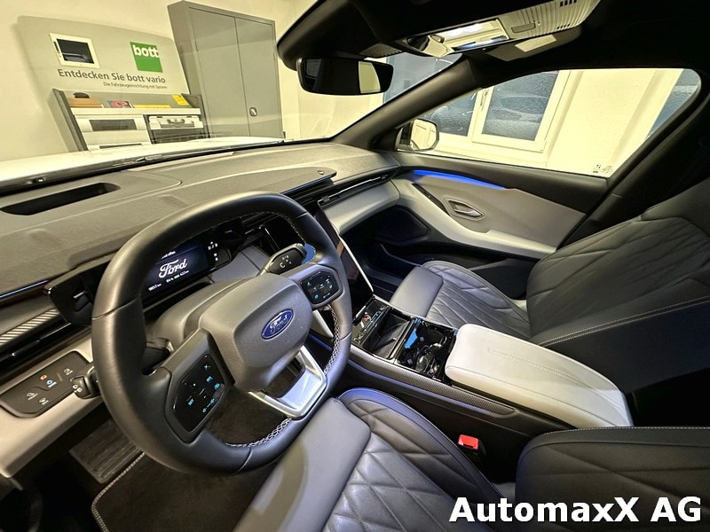 FORD Explorer Extended Range Premium AWD-image-9