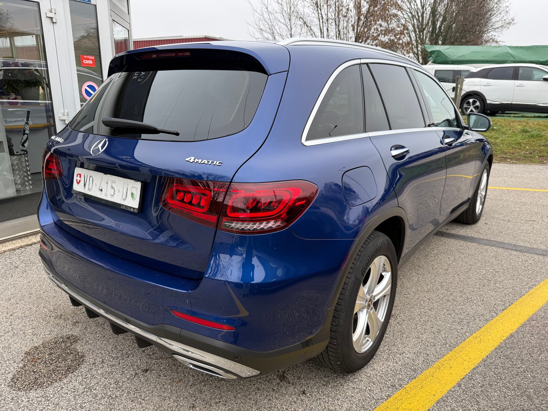 MERCEDES-BENZ GLC 400 d 4Matic AMG Line 9G-Tronic-showroom-element-2