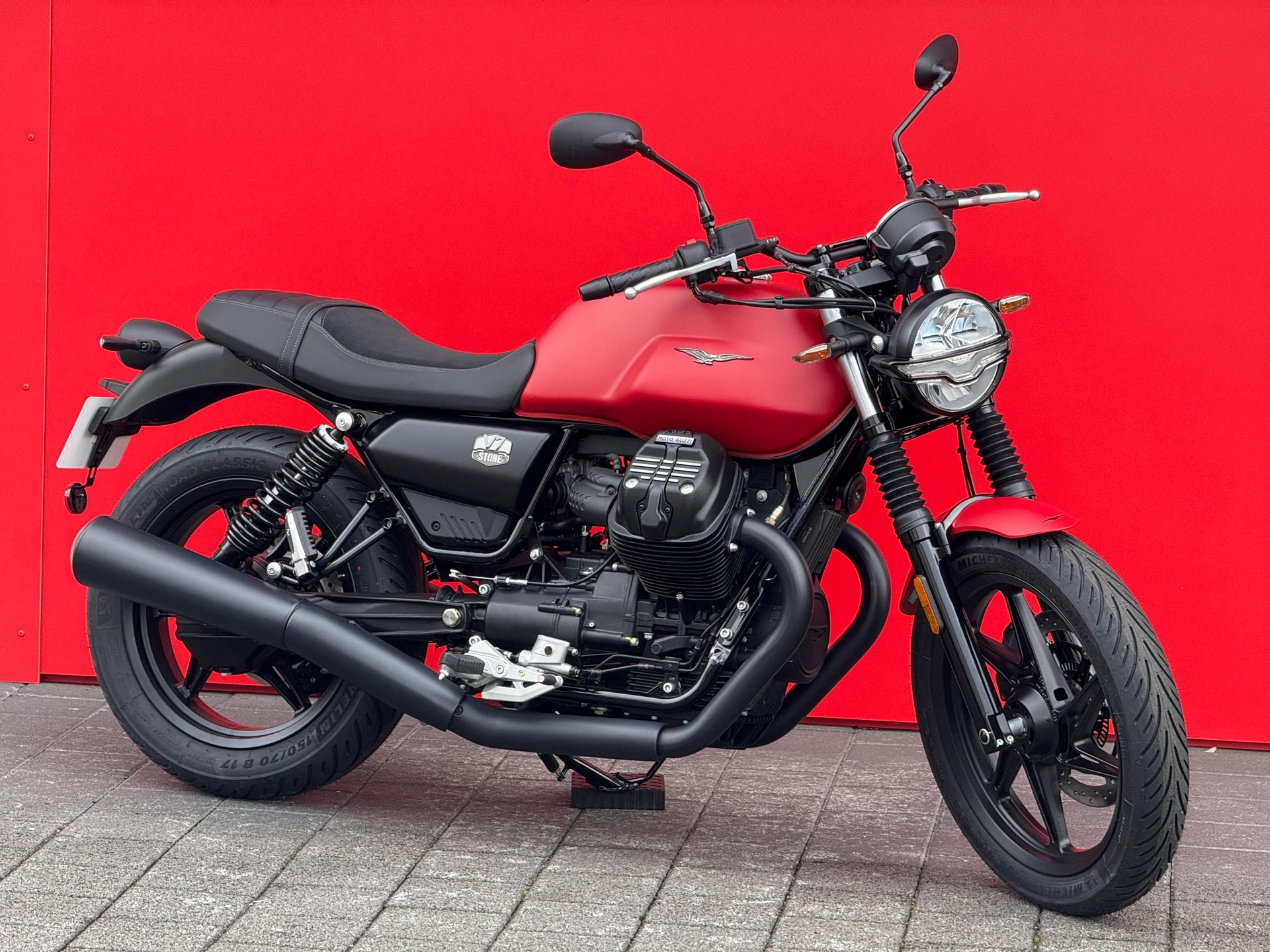 MOTO GUZZI V7 IV 850 Stone "COLORE INDIVIDUALE"-image-14