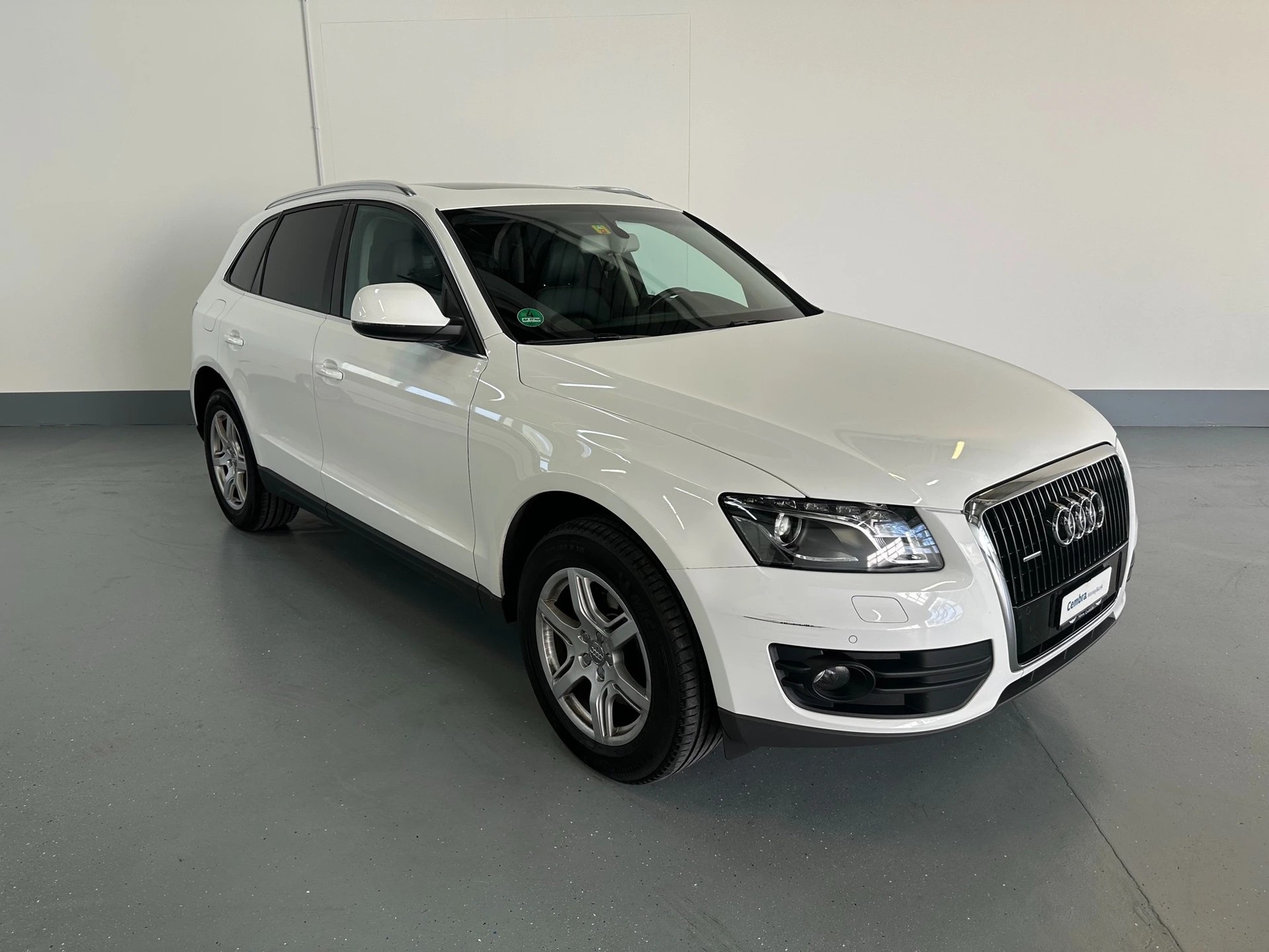 AUDI Q5 3.0 TDI quattro S-tronic-image-1