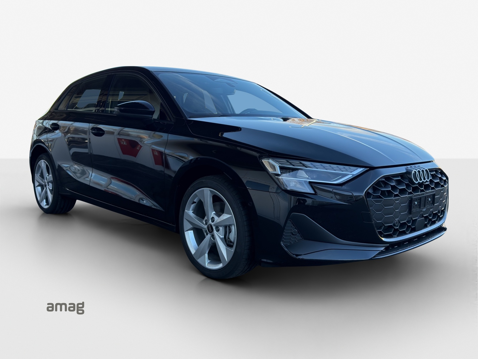 AUDI A3 Sportback 40 TFSI e Attraction S-tronic-image-5