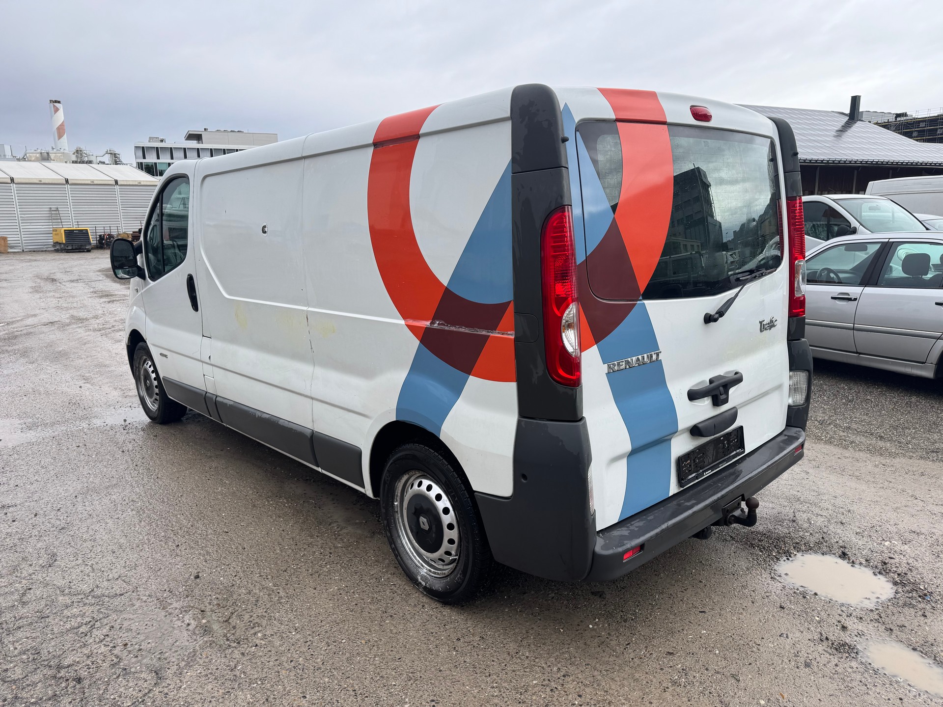 RENAULT Trafic 2.0 dCi 115 2.9t L2H1-image-5
