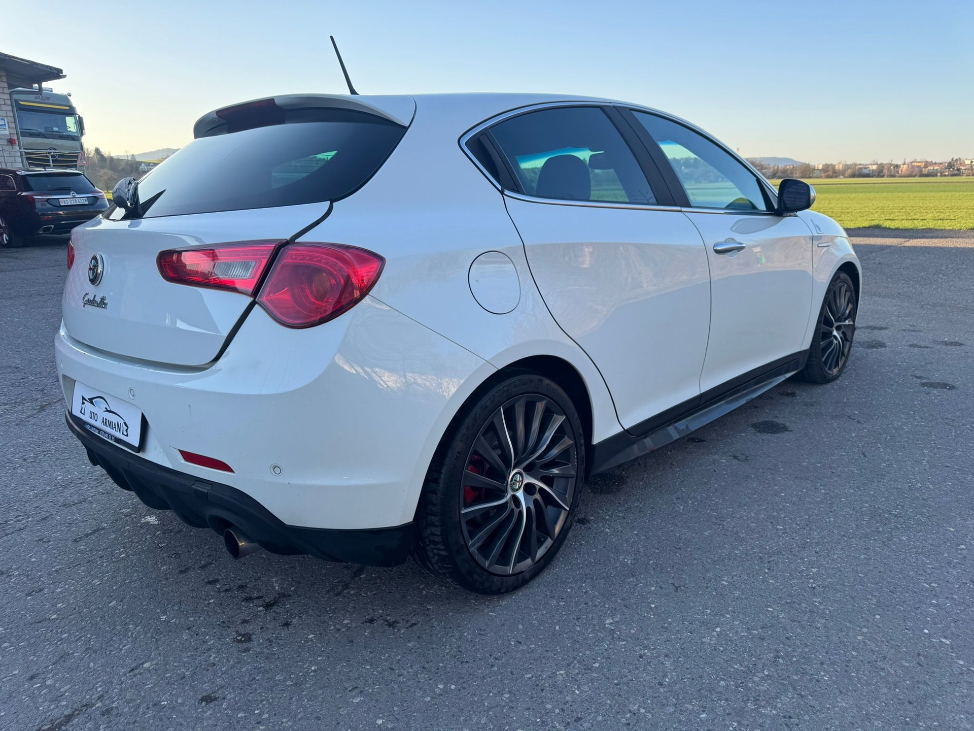 ALFA ROMEO Giulietta 1750 TBi Quadrifoglio Verde-image-5