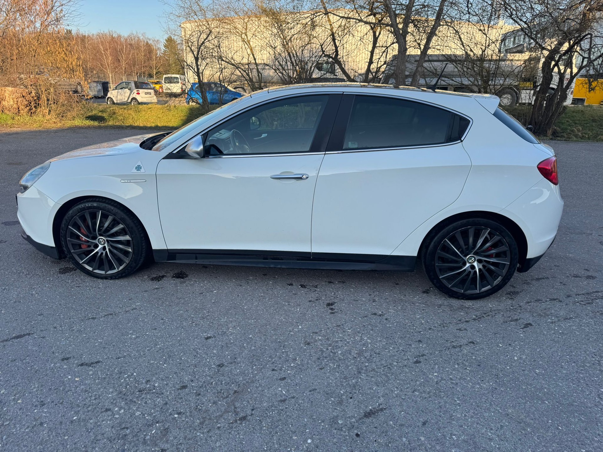 ALFA ROMEO Giulietta 1750 TBi Quadrifoglio Verde-image-8