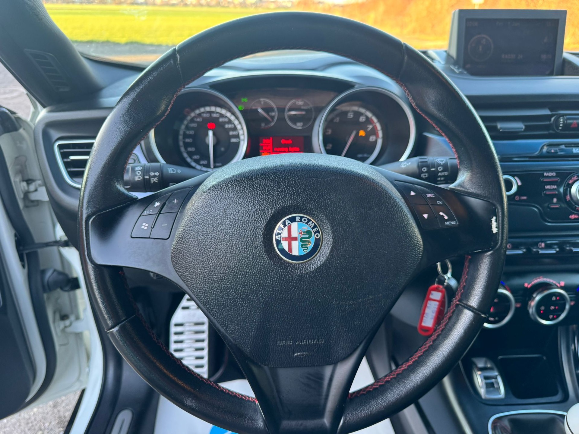 ALFA ROMEO Giulietta 1750 TBi Quadrifoglio Verde-image-19