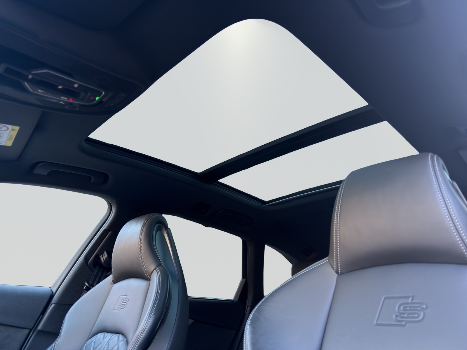 AUDI S4 Avant 3.0 TFSI quattro tiptronic-image-13