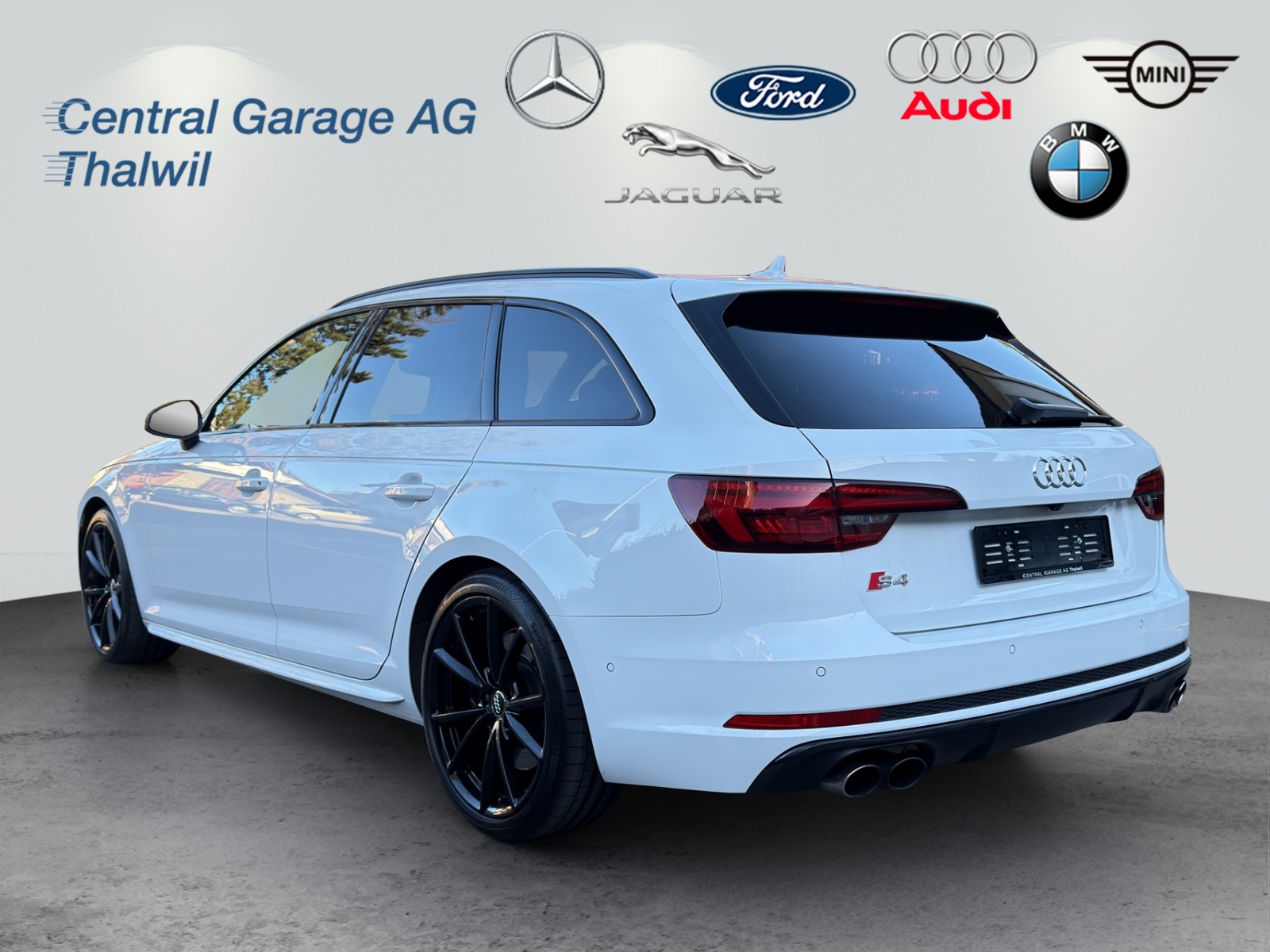 AUDI S4 Avant 3.0 TFSI quattro tiptronic-image-3