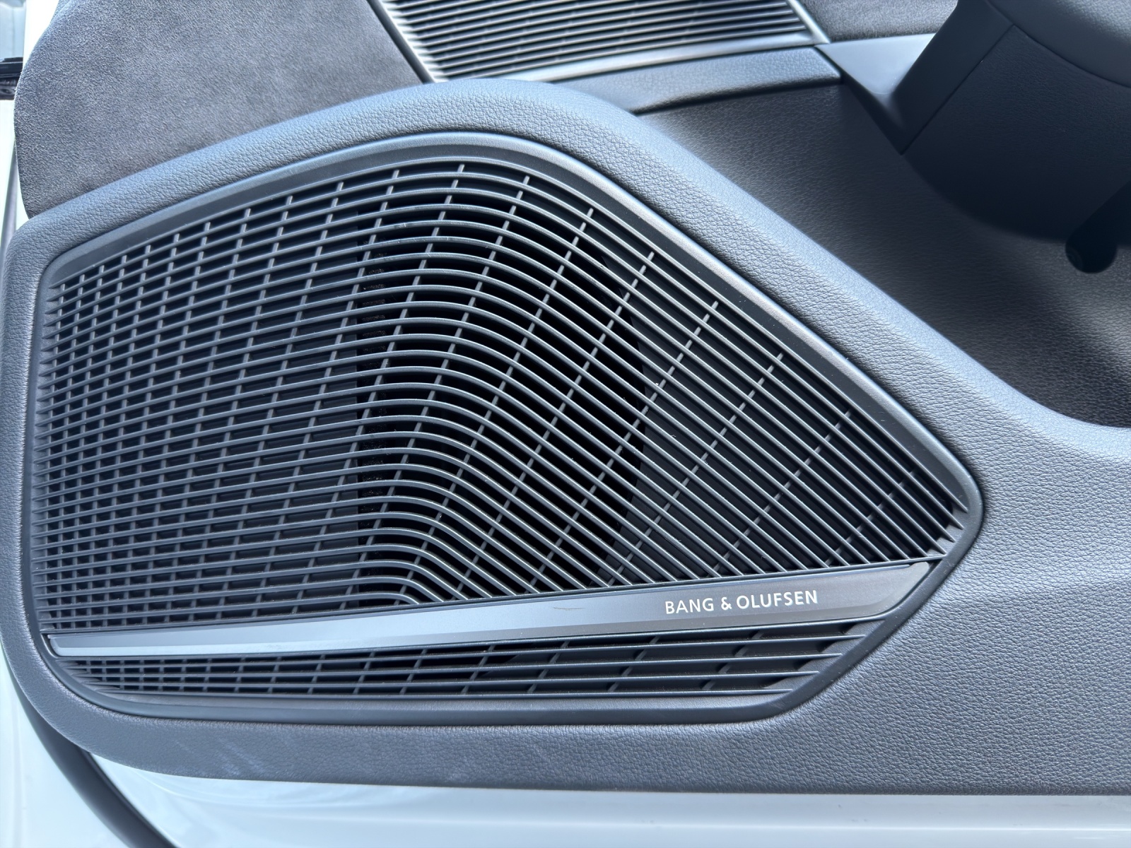 AUDI S4 Avant 3.0 TFSI quattro tiptronic-image-15