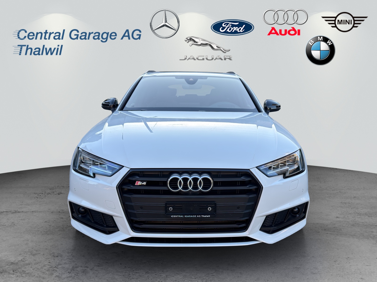 AUDI S4 Avant 3.0 TFSI quattro tiptronic-image-1