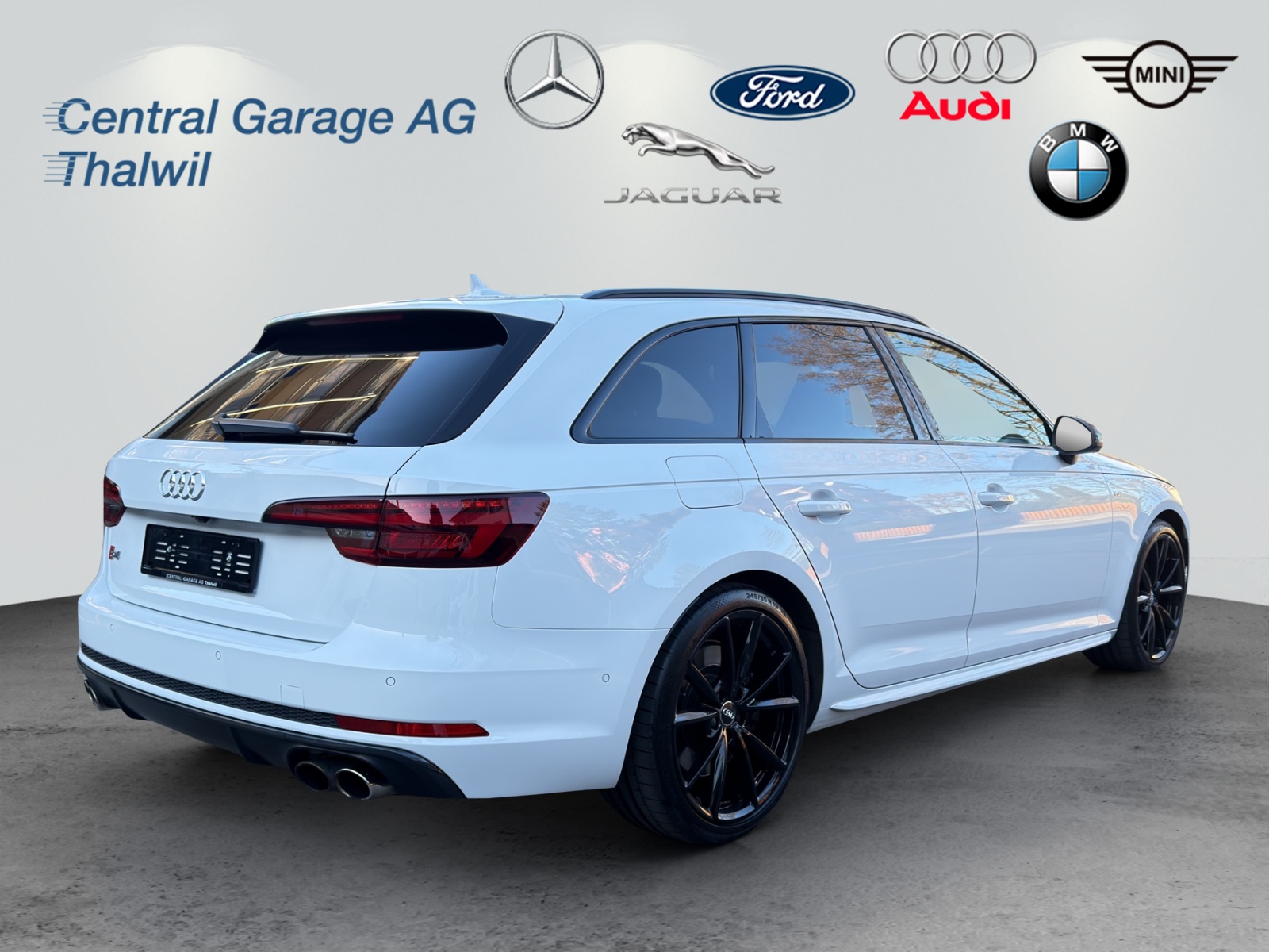 AUDI S4 Avant 3.0 TFSI quattro tiptronic-image-5