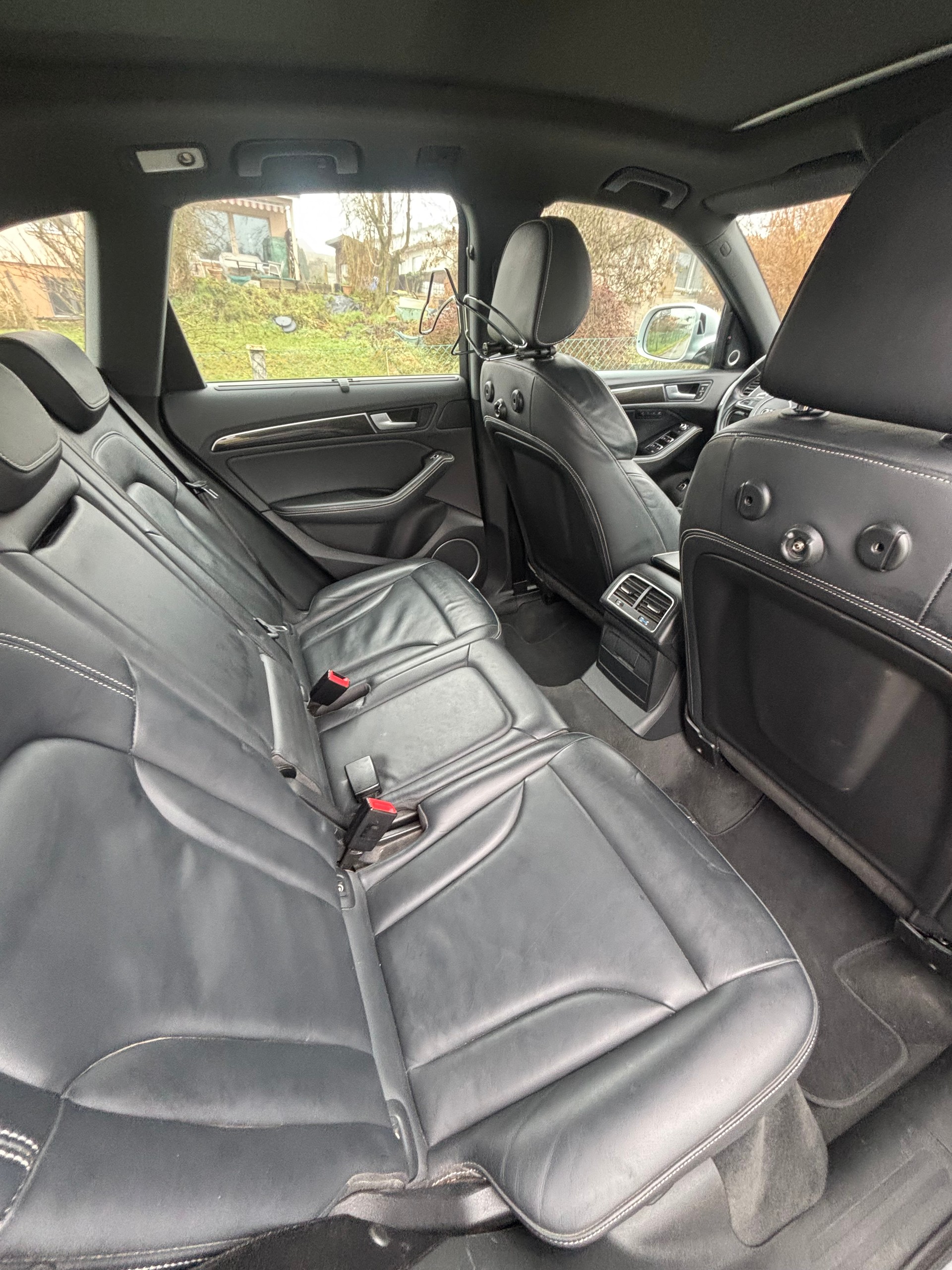 AUDI SQ5 3.0 TDI quattro tiptronic-image-11