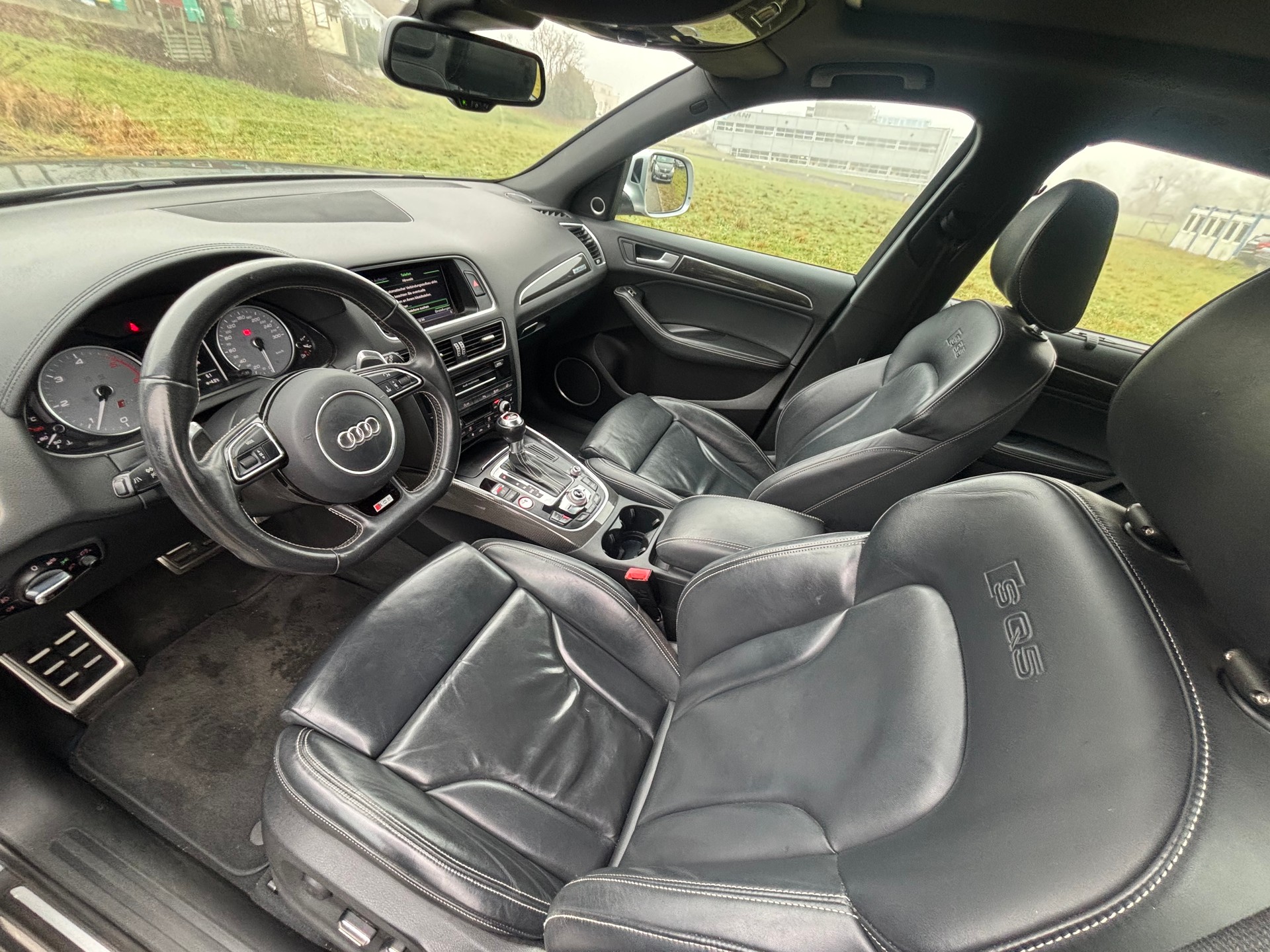AUDI SQ5 3.0 TDI quattro tiptronic-image-8
