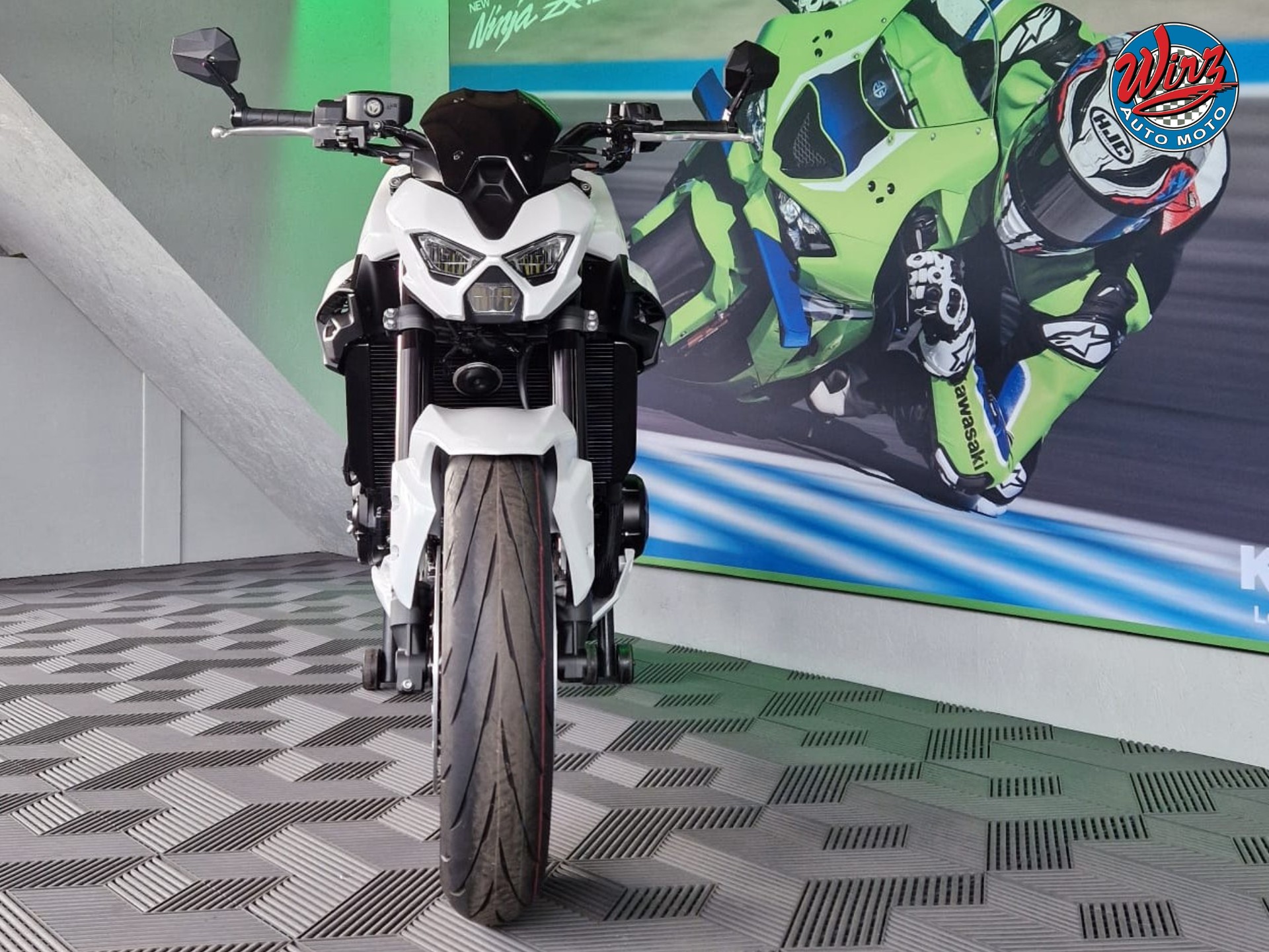 KAWASAKI Z 900 Wirz White Edition an Lager-image-1