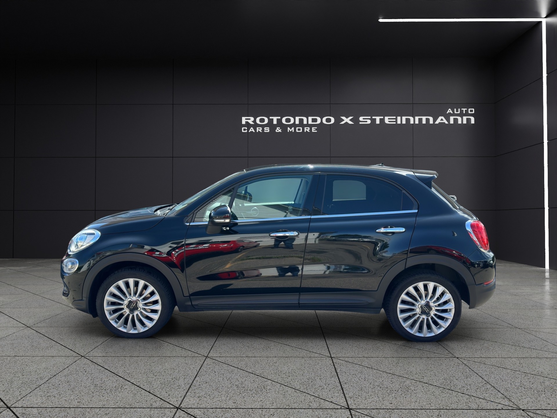 FIAT 500X Lounge-image-1