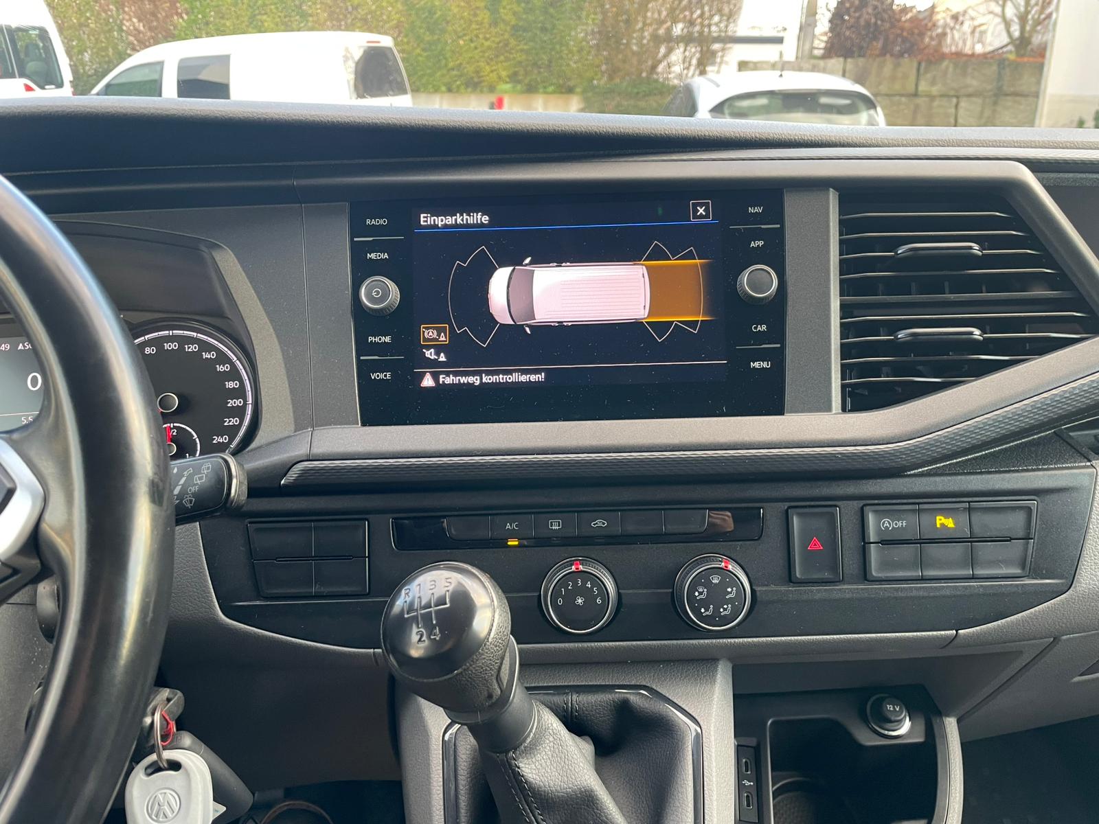 VW T6.1 2.0 TDI-image-9